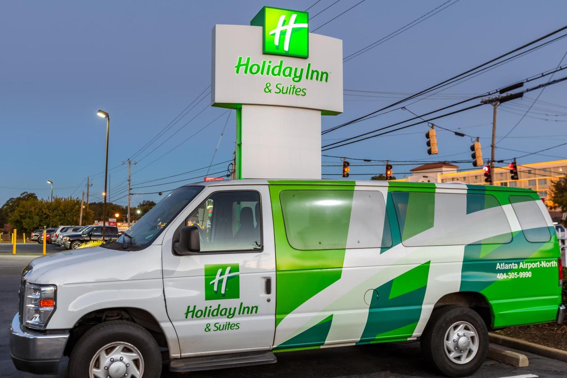 Holiday Inn & Suites Atlanta Airport North by IHG photo 6