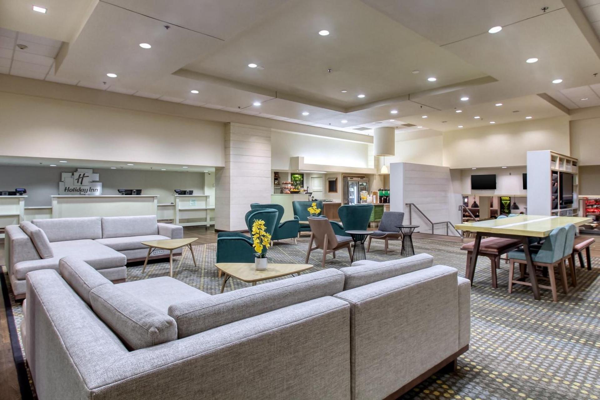 Holiday Inn & Suites Atlanta Airport North by IHG photo 15