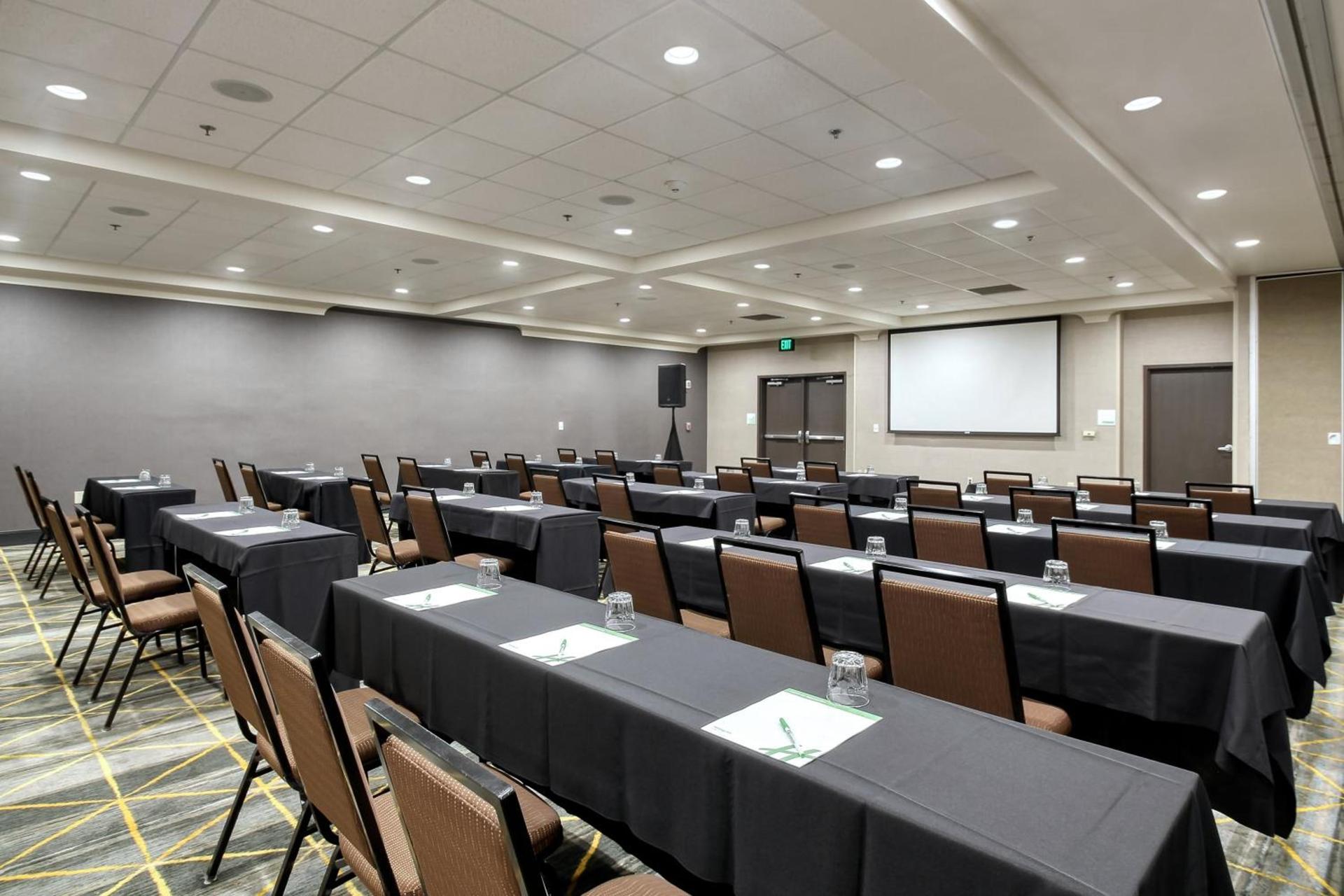 Holiday Inn & Suites Atlanta Airport North by IHG photo 18