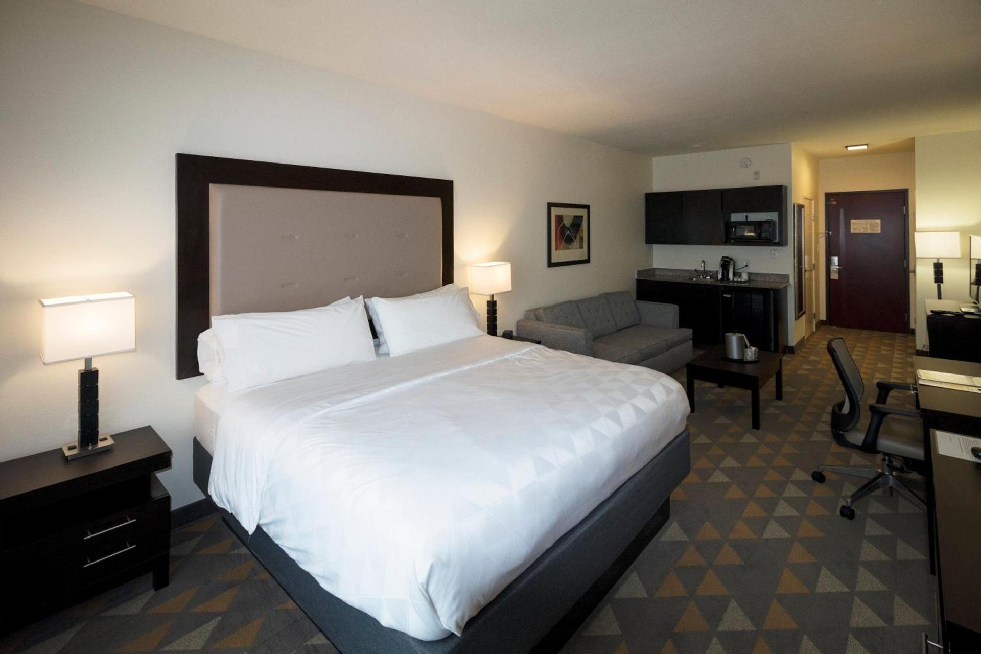 Holiday Inn Hammond by IHG photo 40