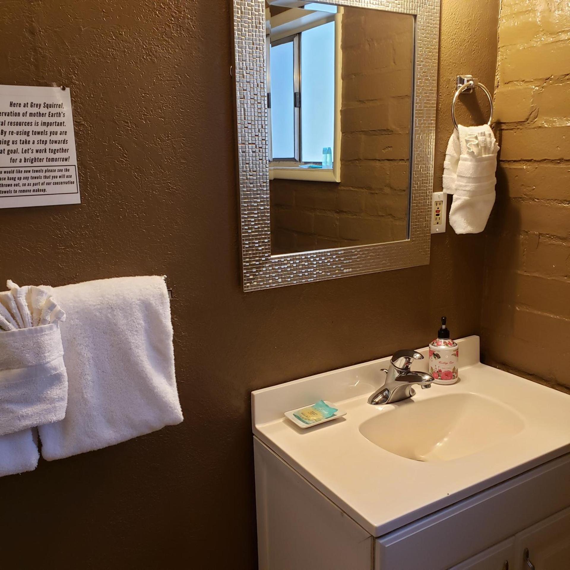 Grey Squirrel Resort photo 6