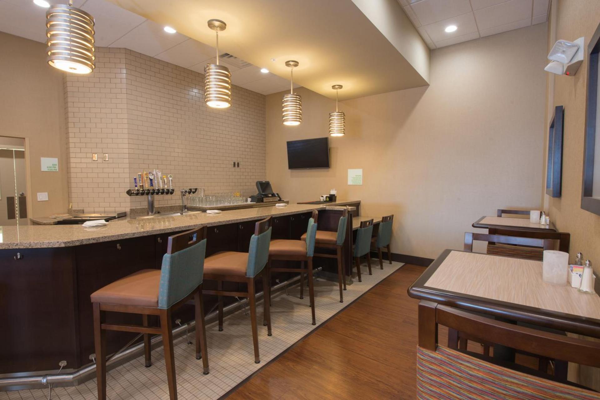 Holiday Inn Bismarck by IHG photo 6