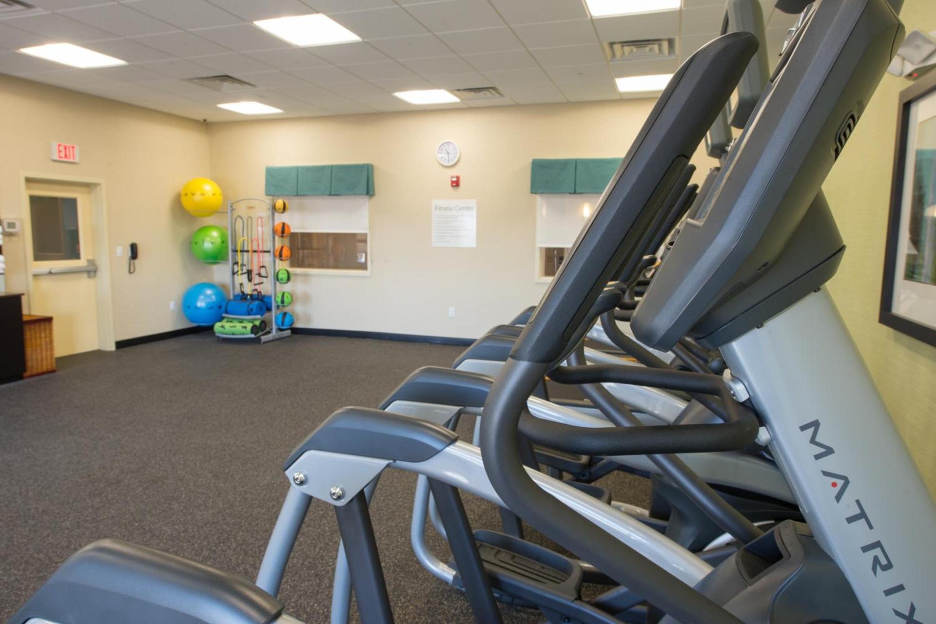 Holiday Inn Bismarck by IHG photo 14