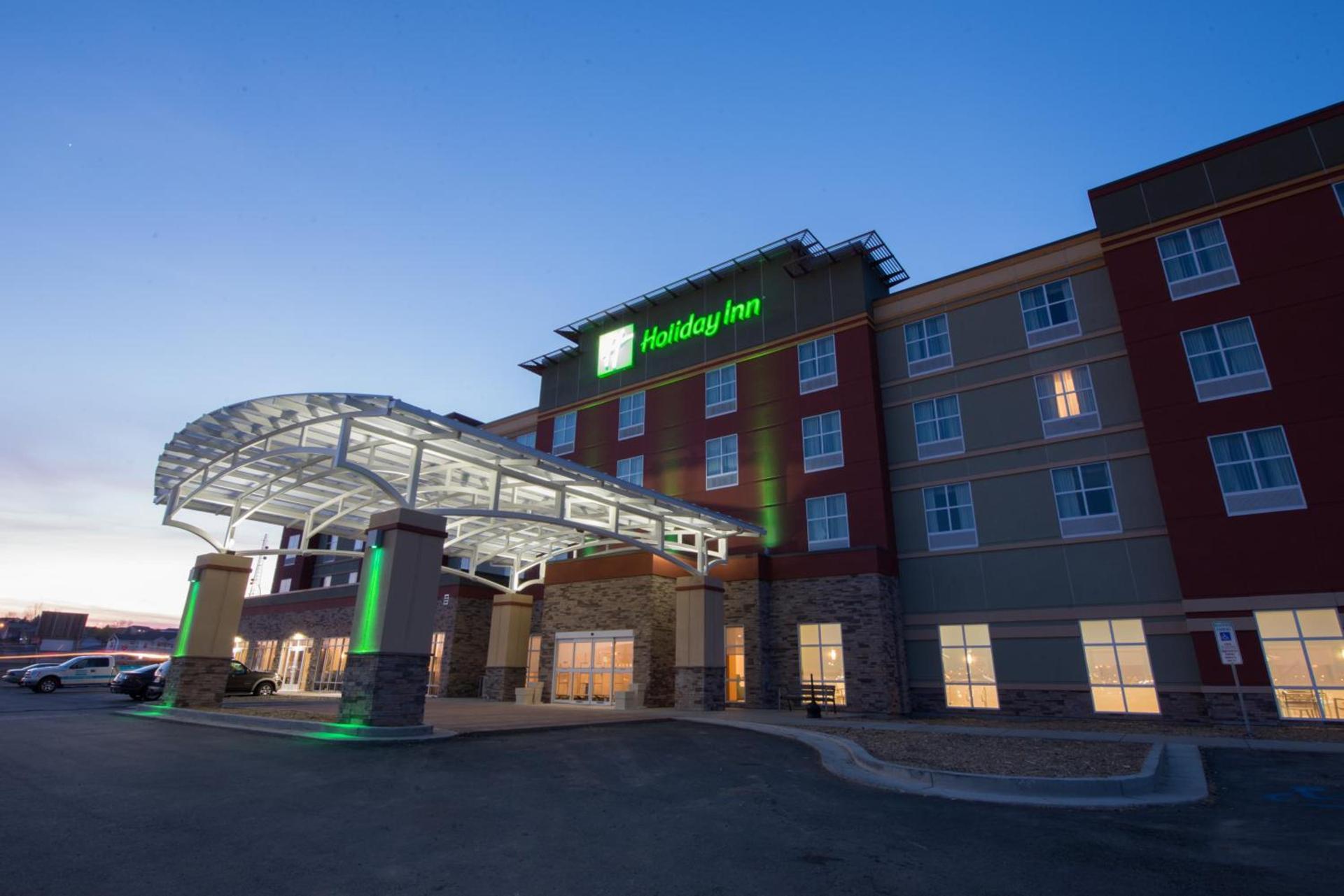 Holiday Inn Bismarck by IHG photo 23