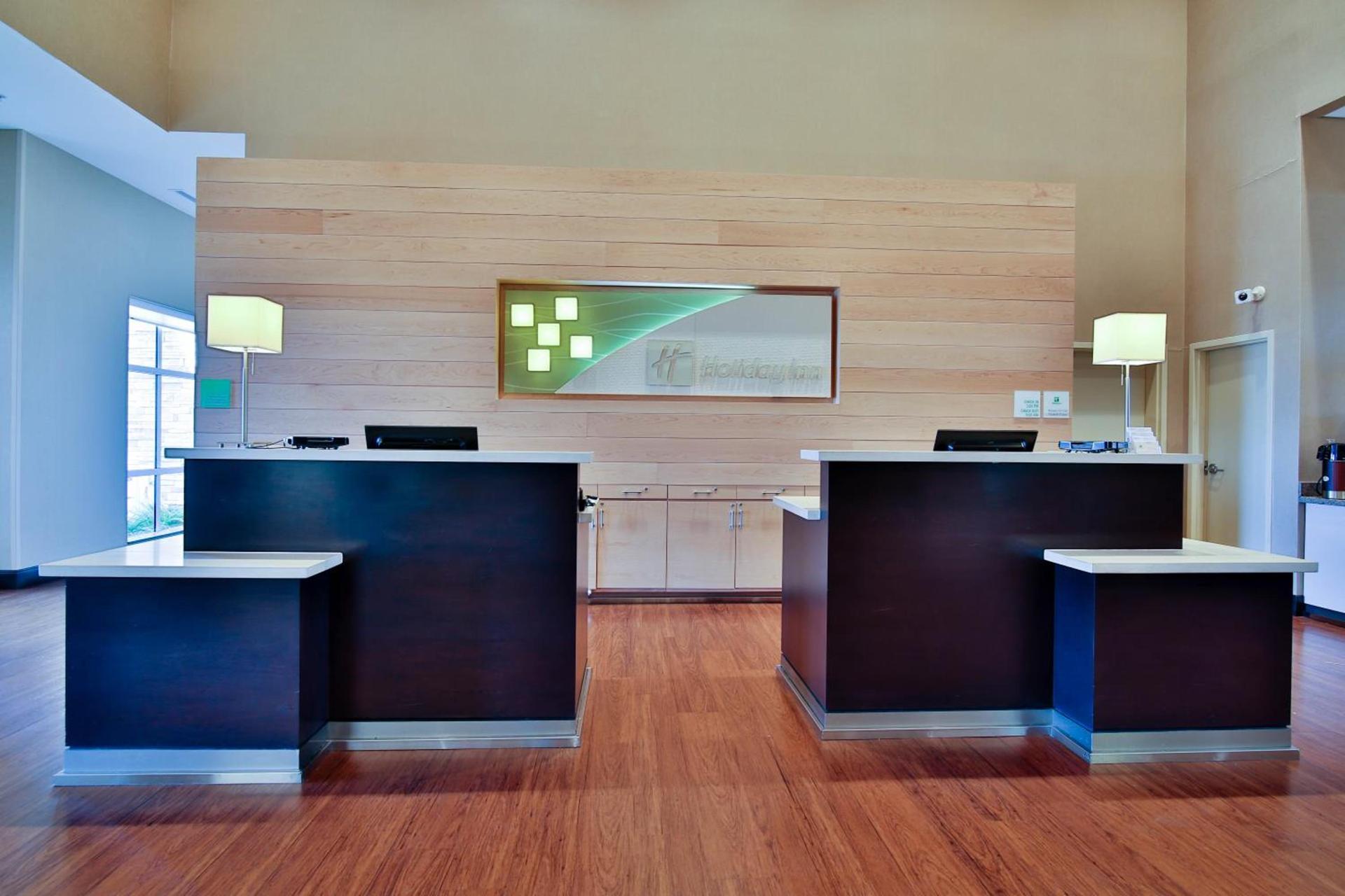 Holiday Inn Bismarck by IHG photo 11