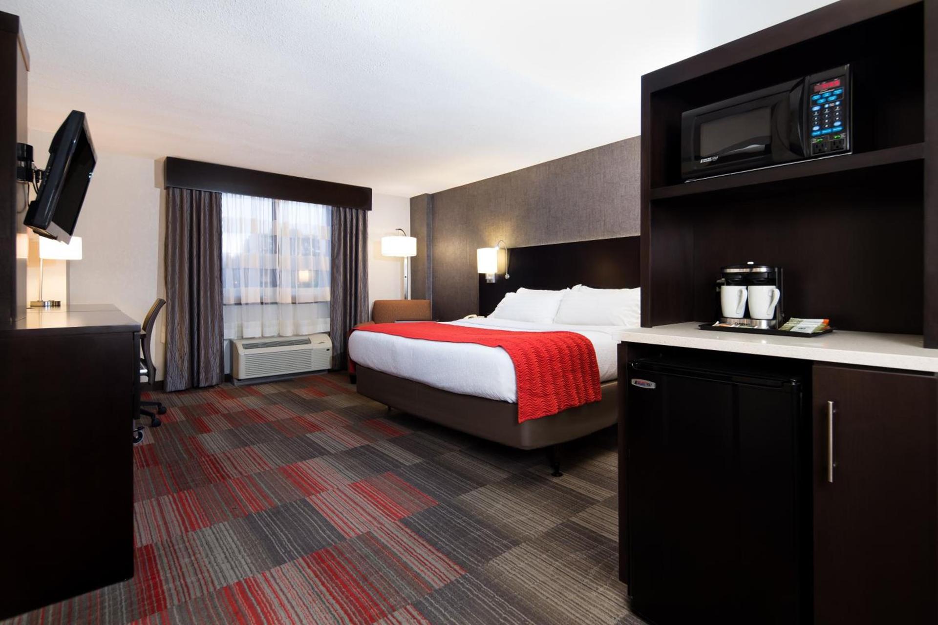 Holiday Inn Milwaukee Riverfront by IHG photo 40