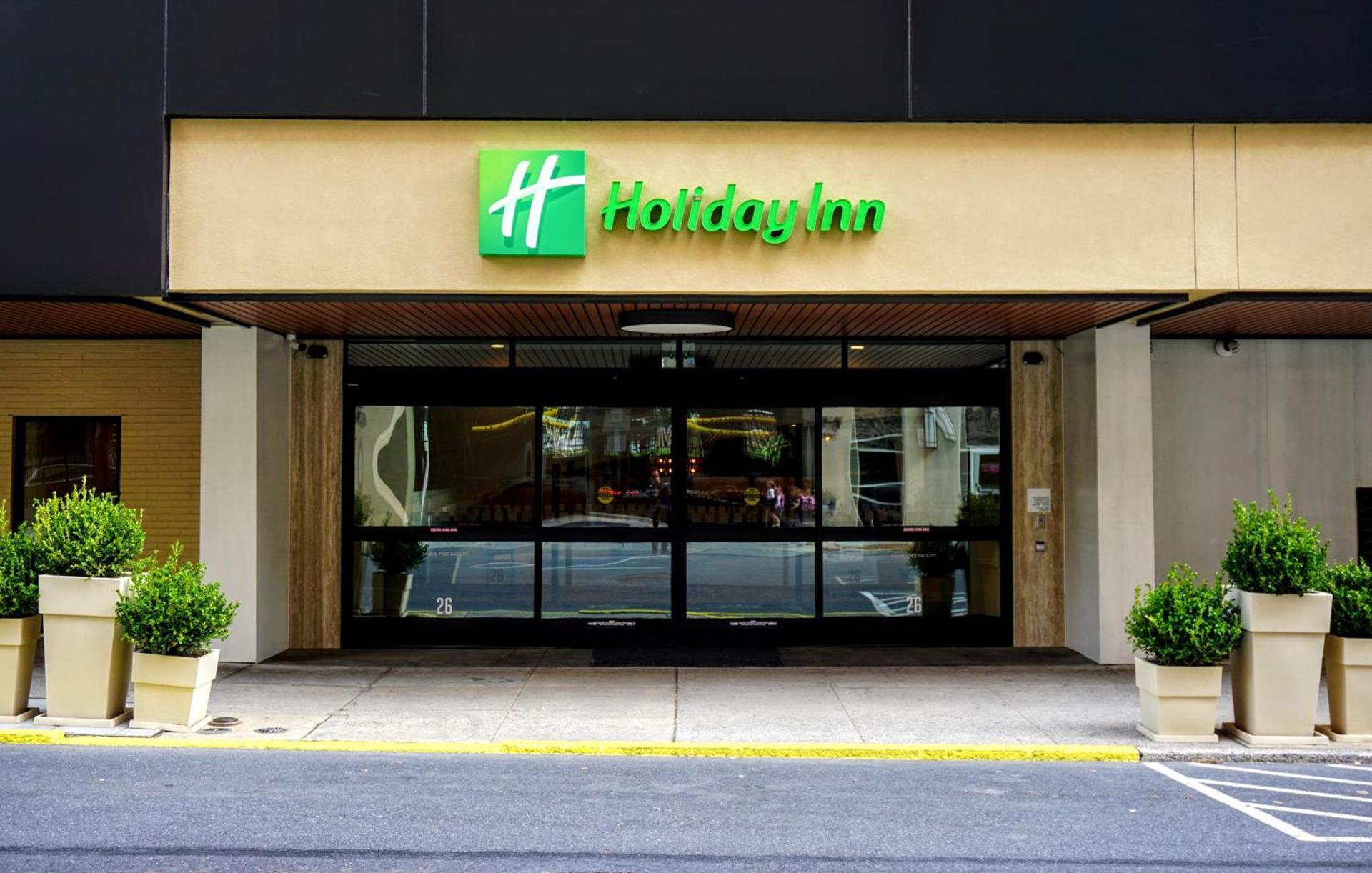 Holiday Inn Lancaster by IHG photo 1