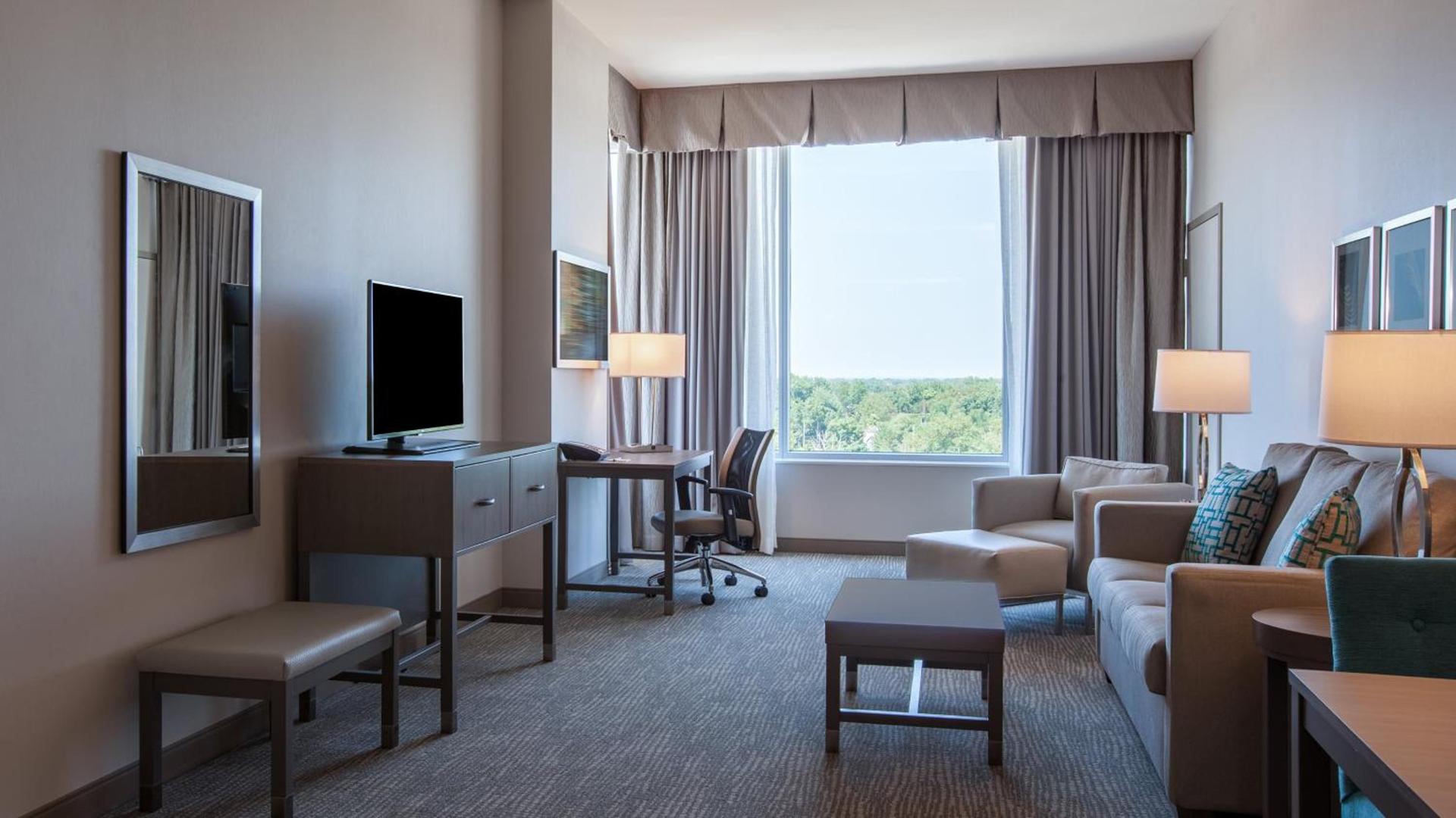 Holiday Inn Cleveland Clinic by IHG photo 27