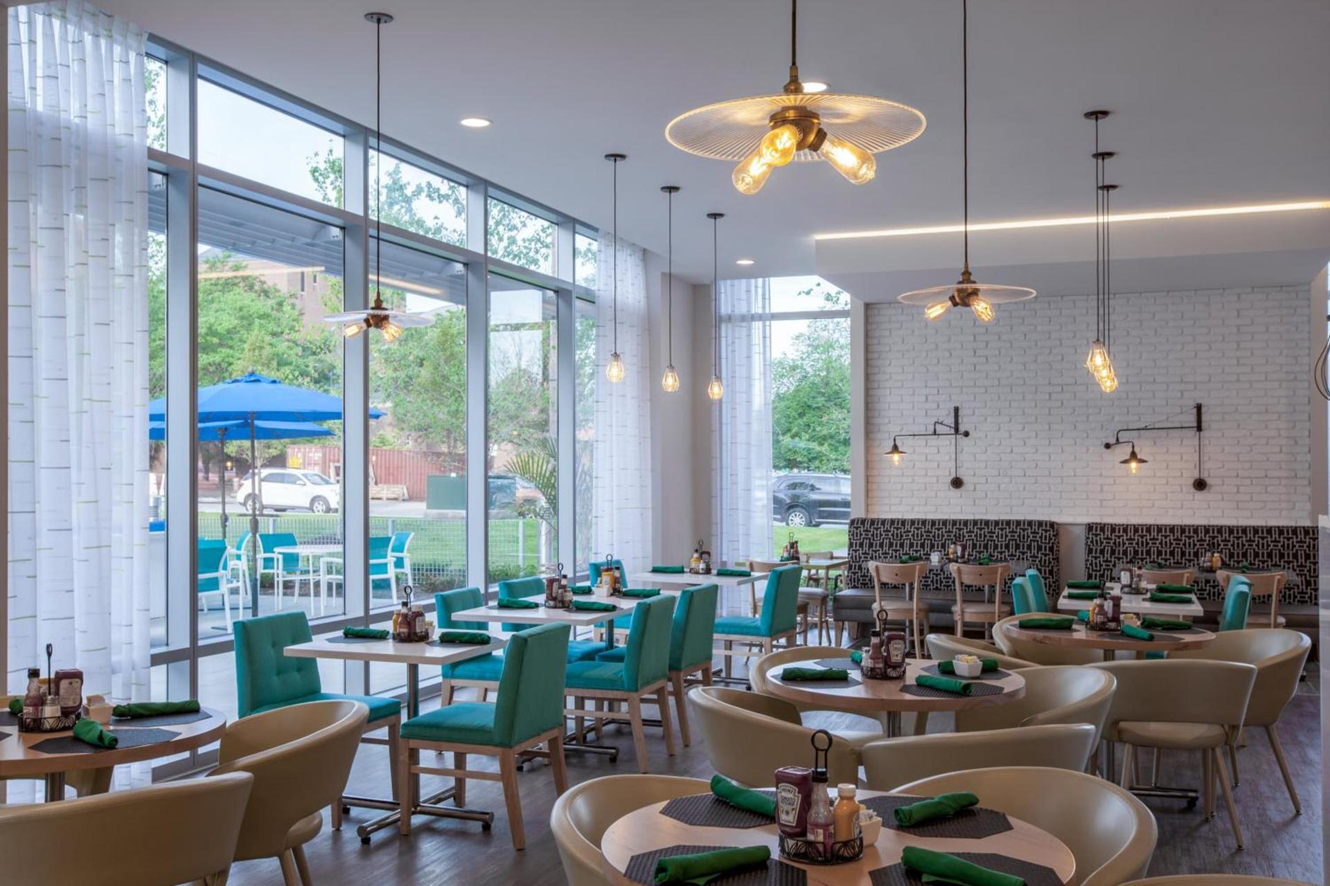 Holiday Inn Cleveland Clinic by IHG photo 41