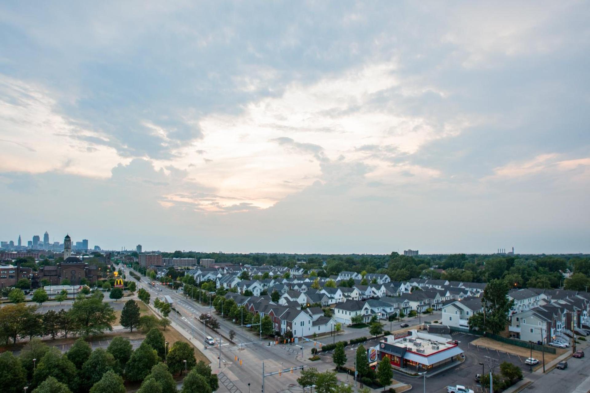 Holiday Inn Cleveland Clinic by IHG photo 29