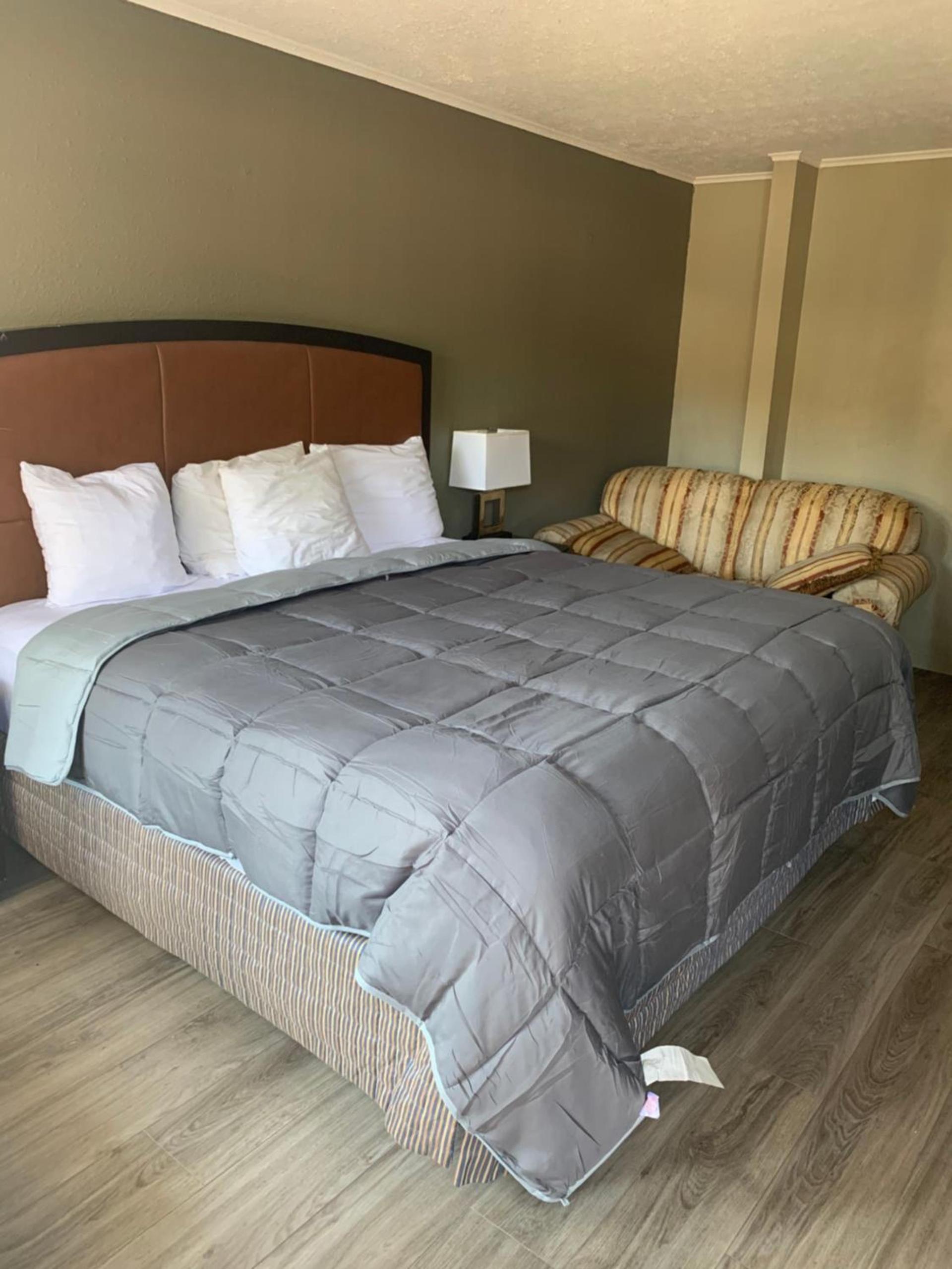 Travel Inn Kingsport photo 17