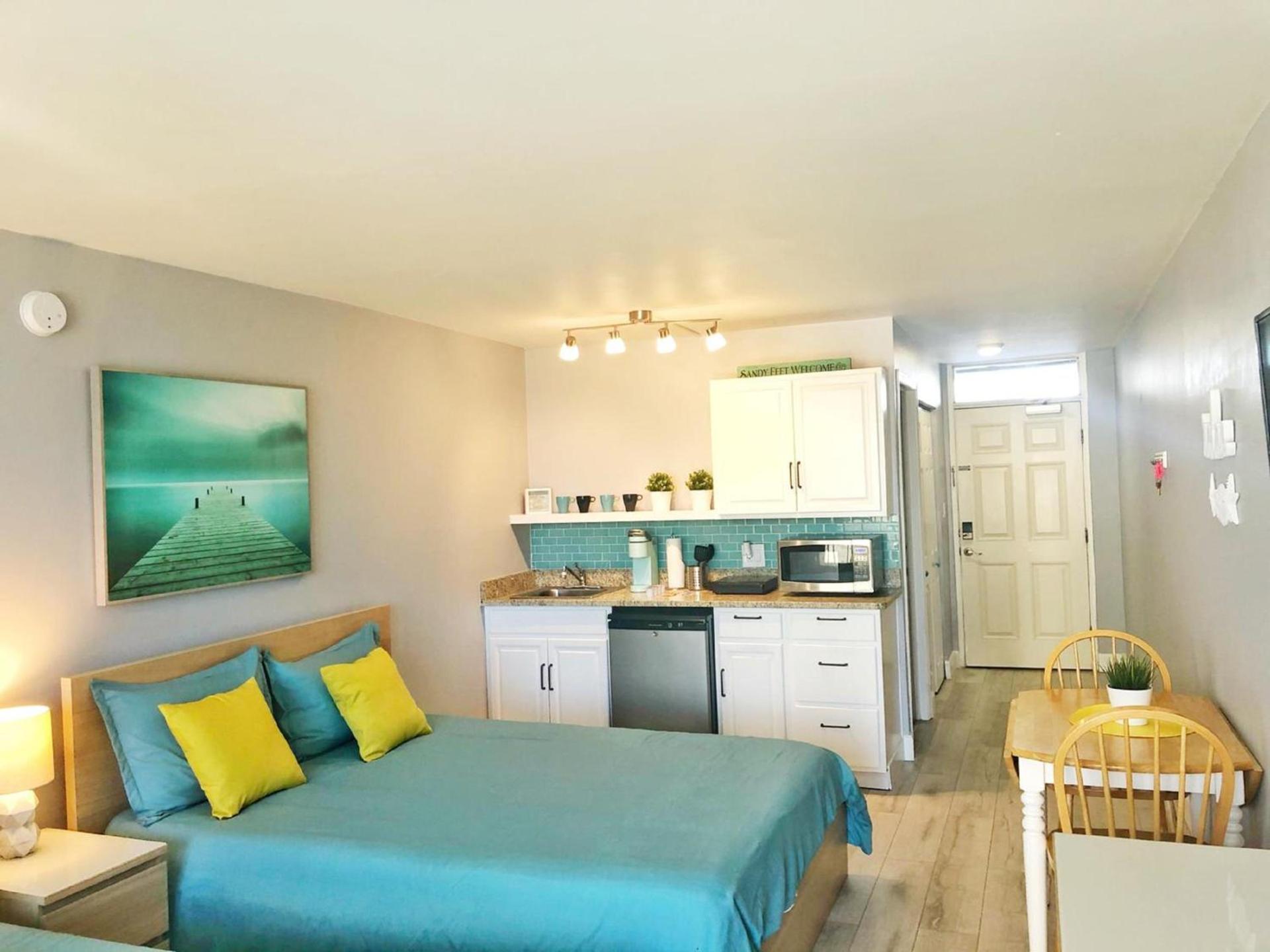 Pirates Cove Resort Studios! photo 21