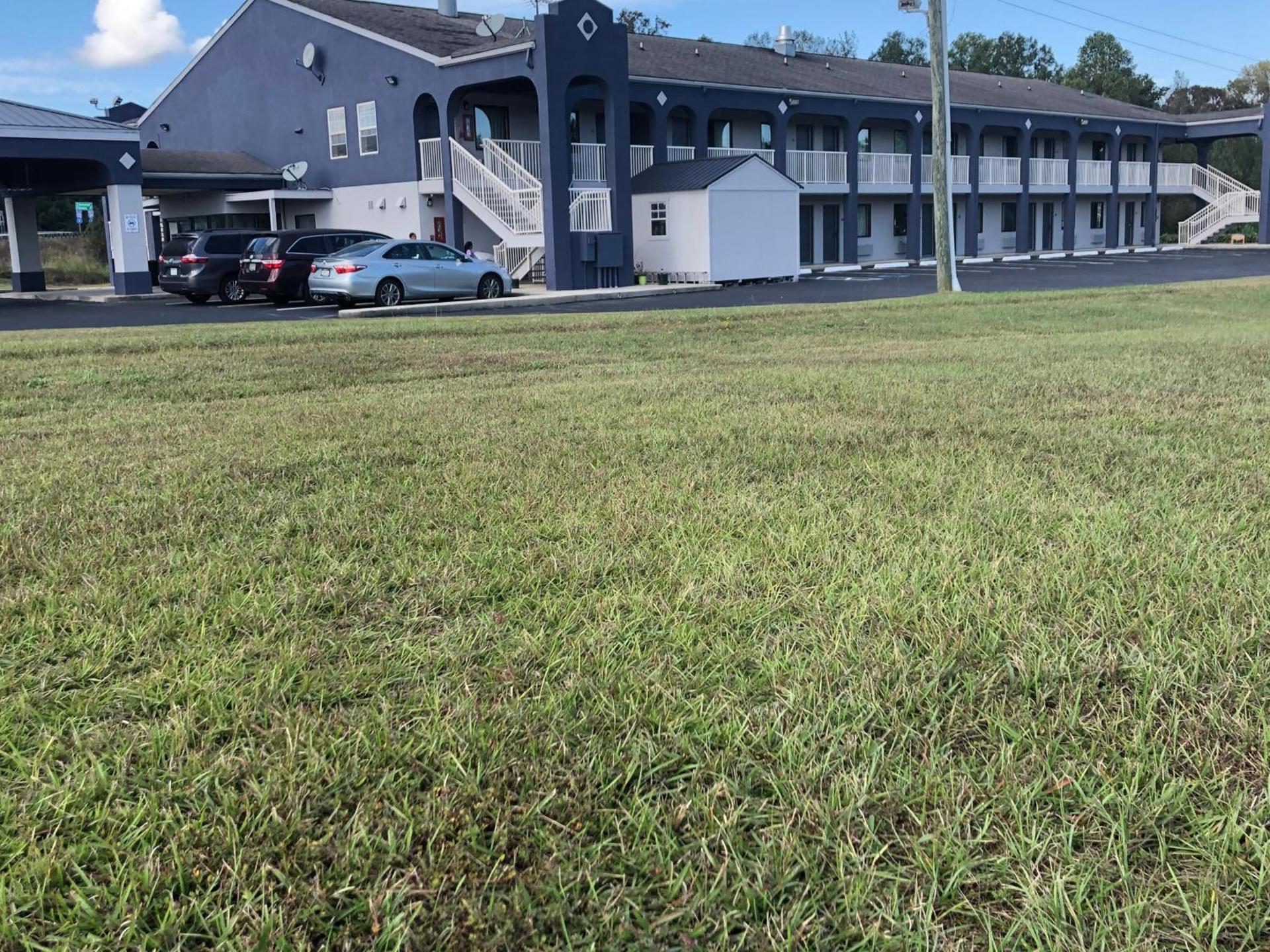 Budget Inn Timmonsville photo 7