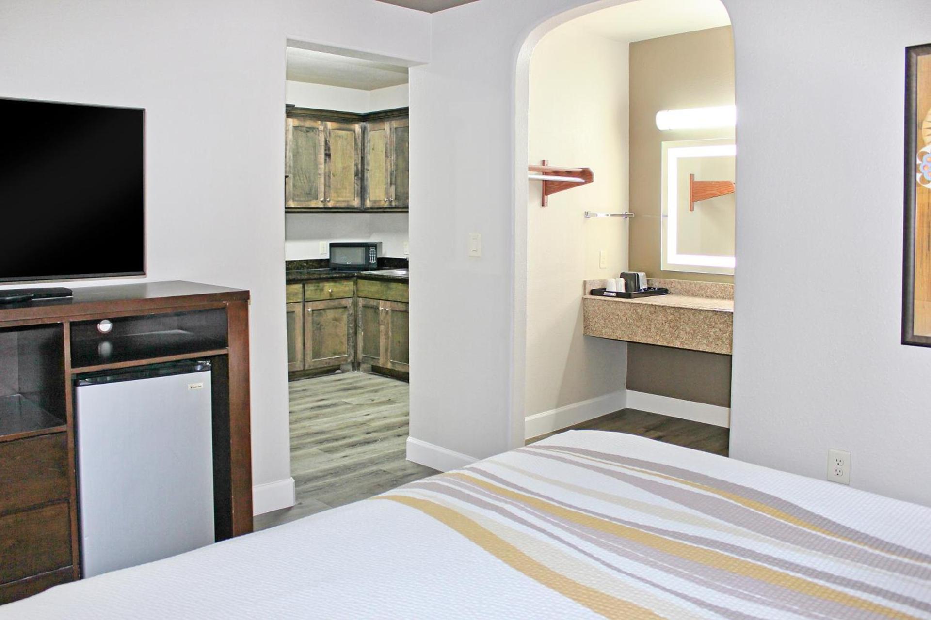 Palacio Royale Houston NW at Beltway 8 photo 2