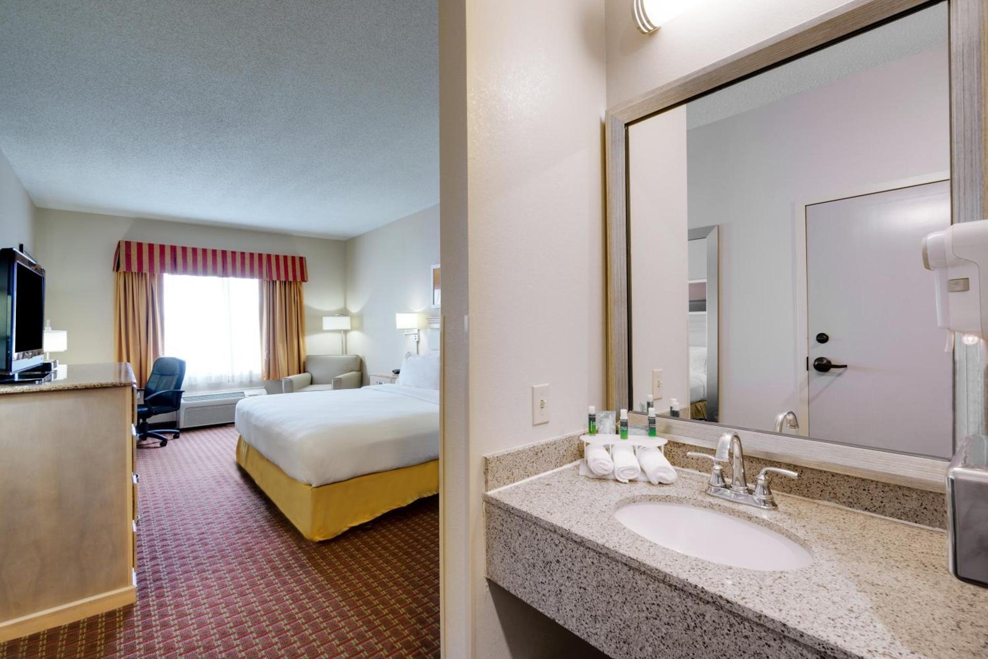 Best Western Plus Pocomoke City photo 41