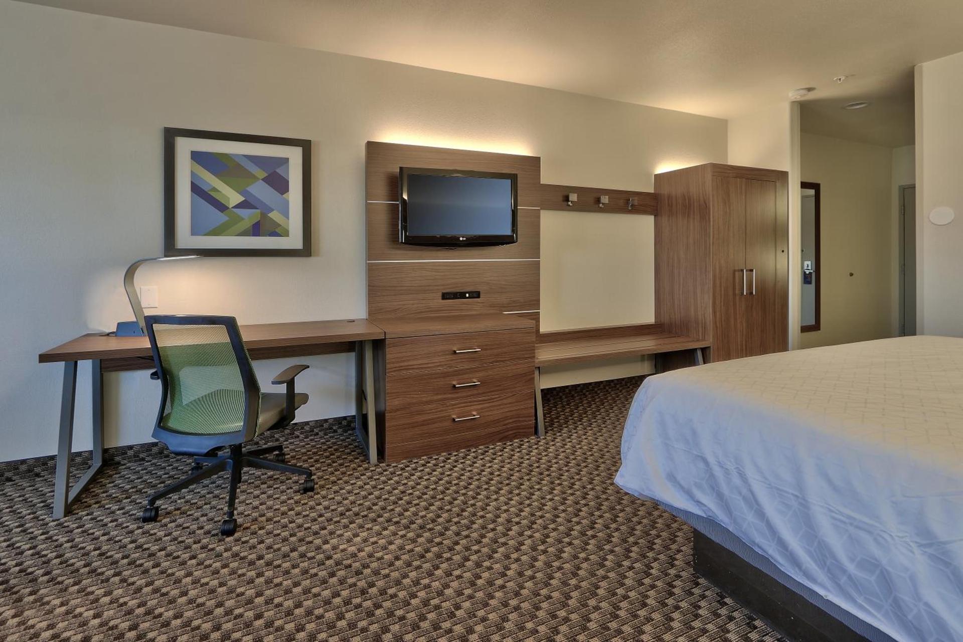 Holiday Inn Express Santa Rosa by IHG photo 25