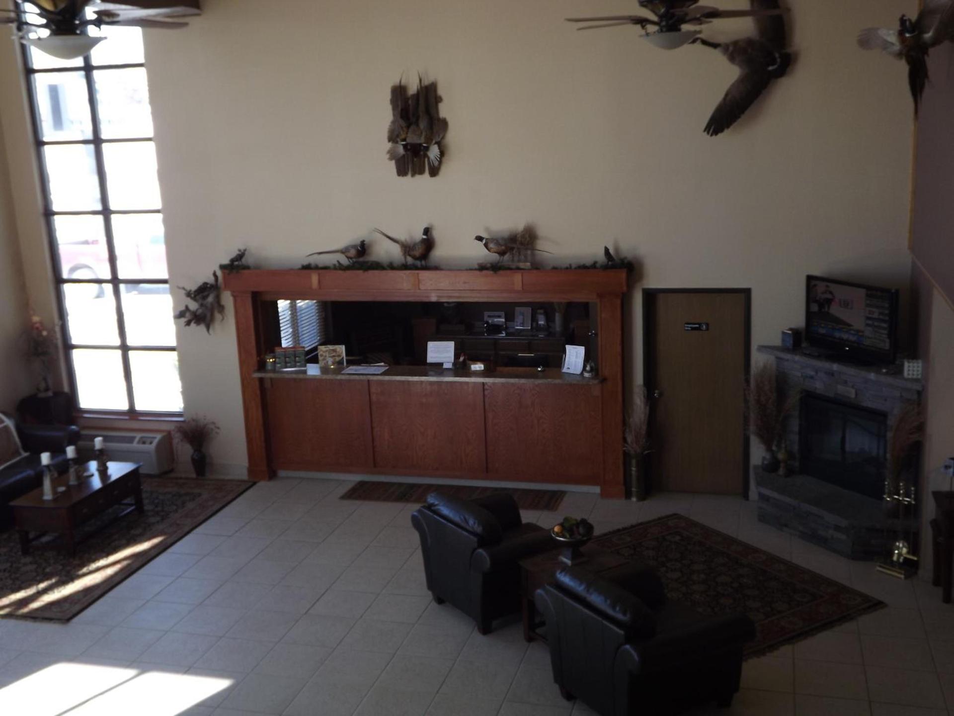 Howard Johnson by Wyndham Oacoma Hotel & Suites photo 35