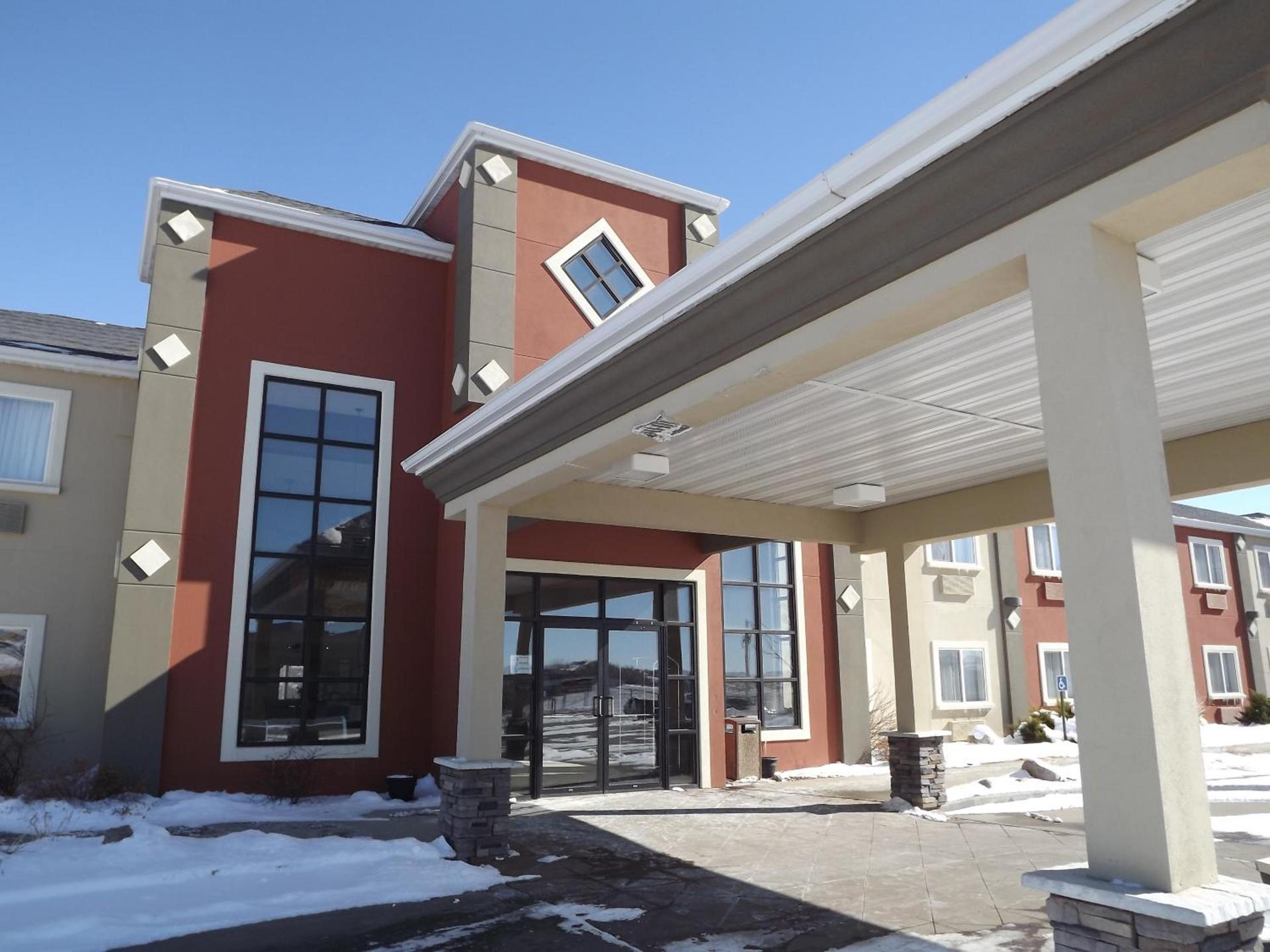 Howard Johnson by Wyndham Oacoma Hotel & Suites photo 17