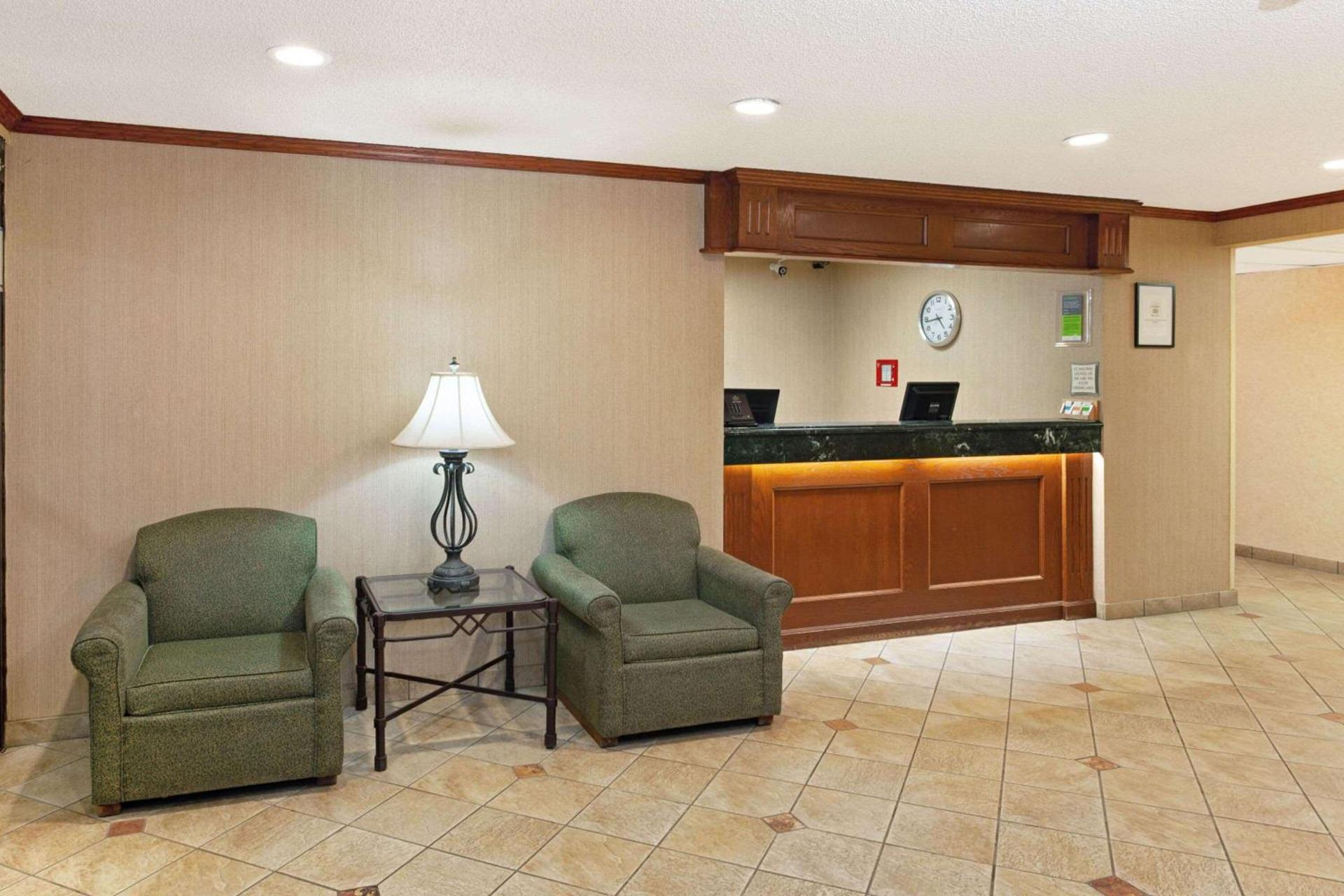 La Quinta by Wyndham Stevens Point photo 27