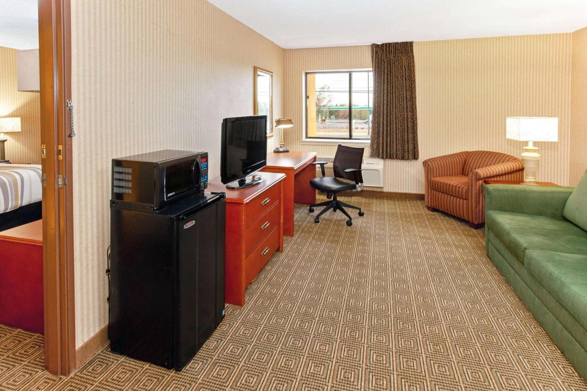 La Quinta by Wyndham Stevens Point photo 16