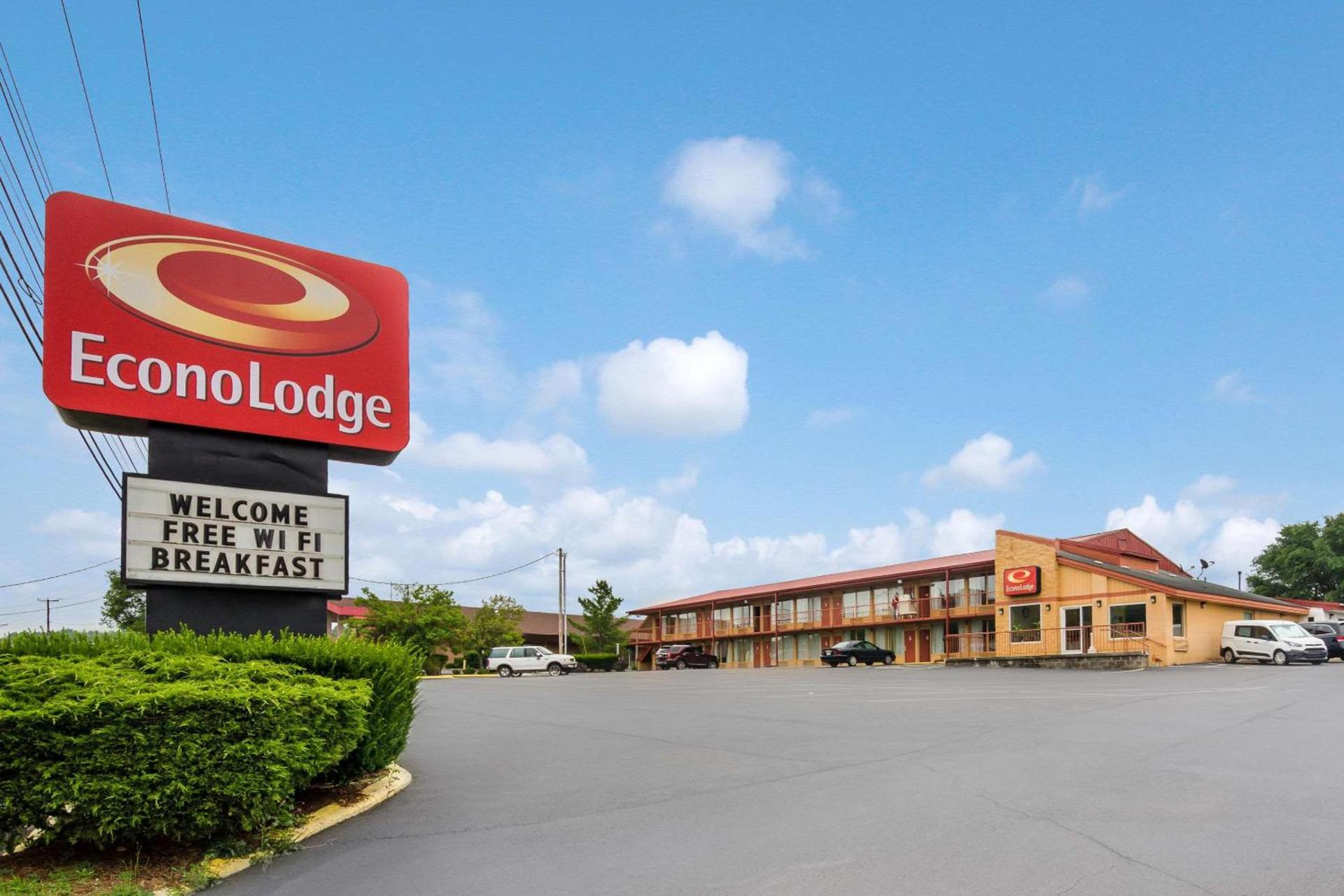 Econo Lodge Marion I-81 photo 5