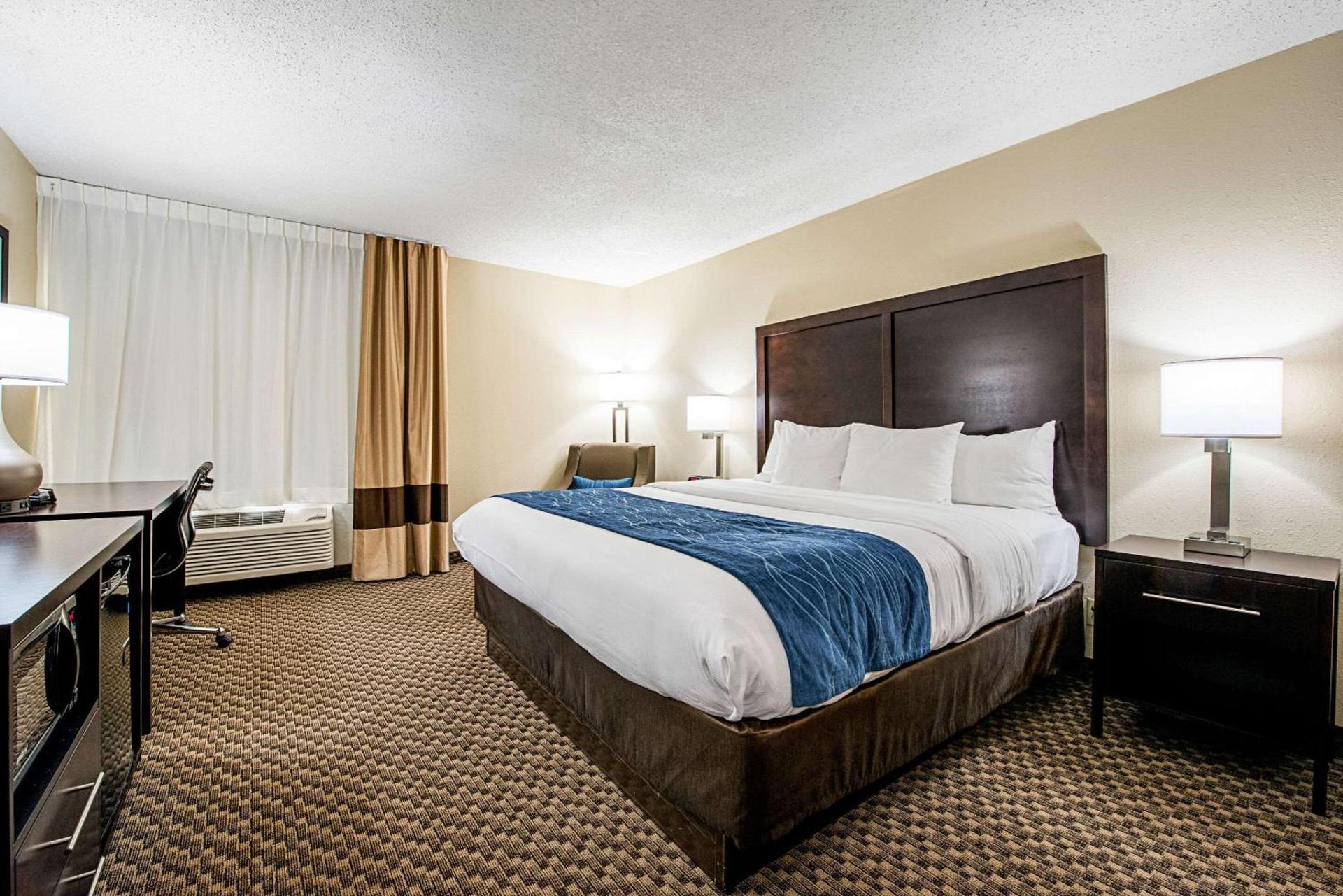 Spark by Hilton Matteson Chicago I 57 photo 17