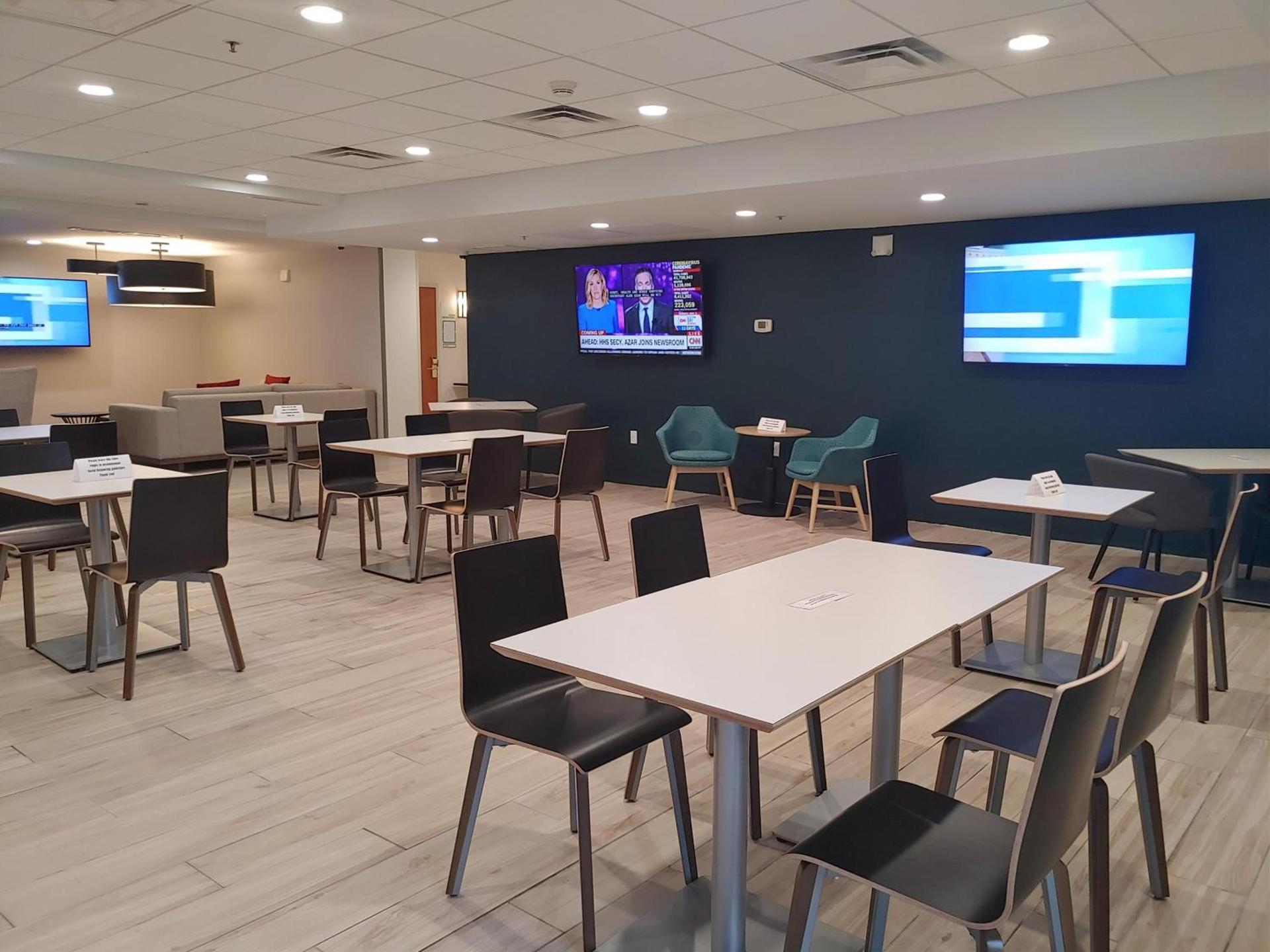 Holiday Inn Hotel & Suites Ann Arbor University of Michigan Area by IHG photo 15