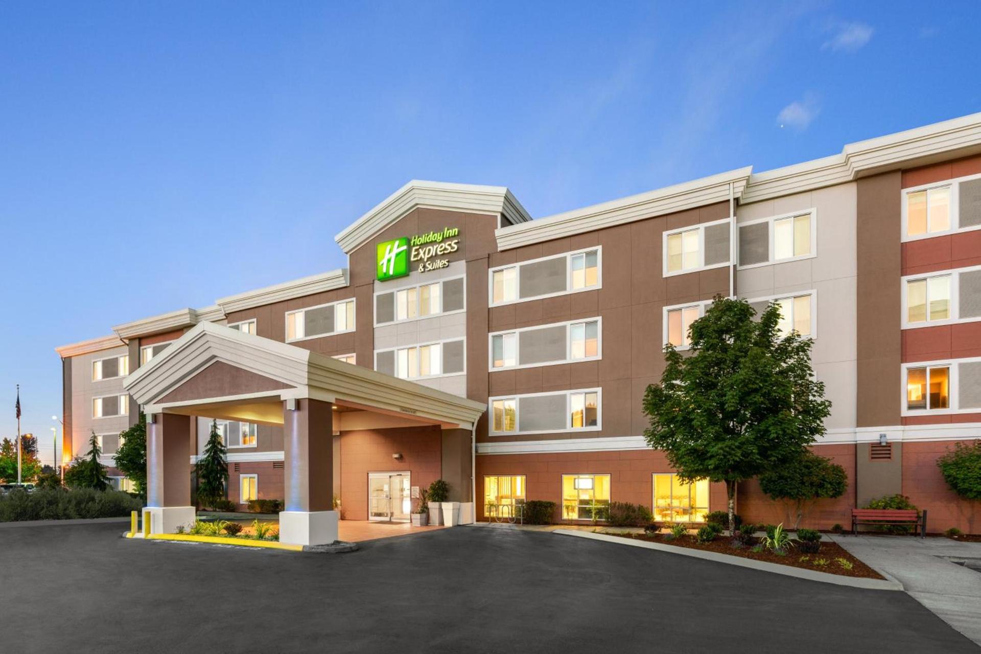 Holiday Inn Express and Suites Sumner by IHG photo 21