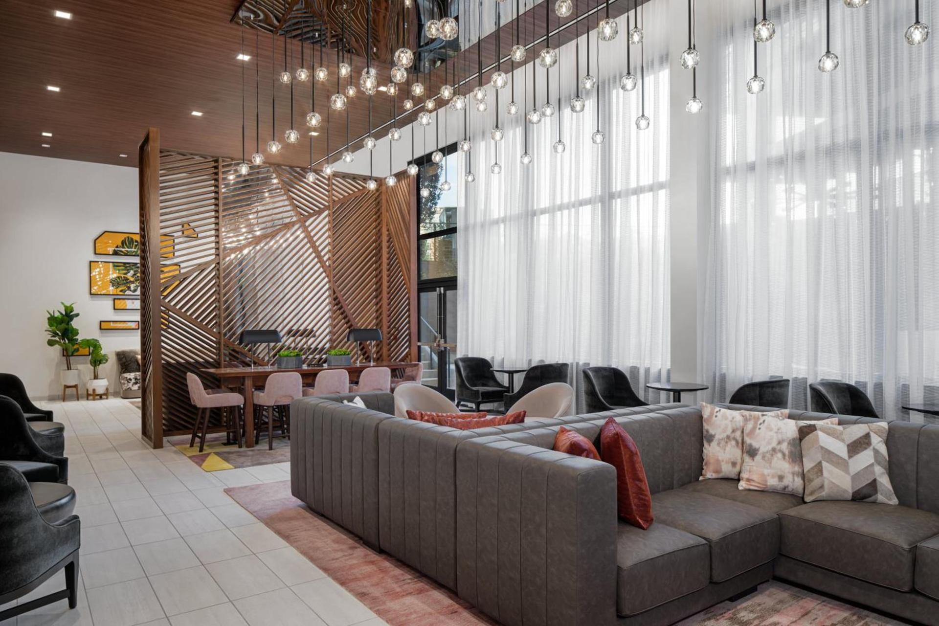 Hyatt Place Atlanta/Perimeter Center photo 2