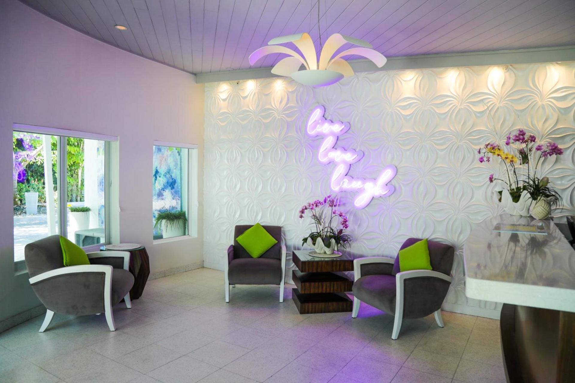 Orchid Key Inn - Adults Only photo 4