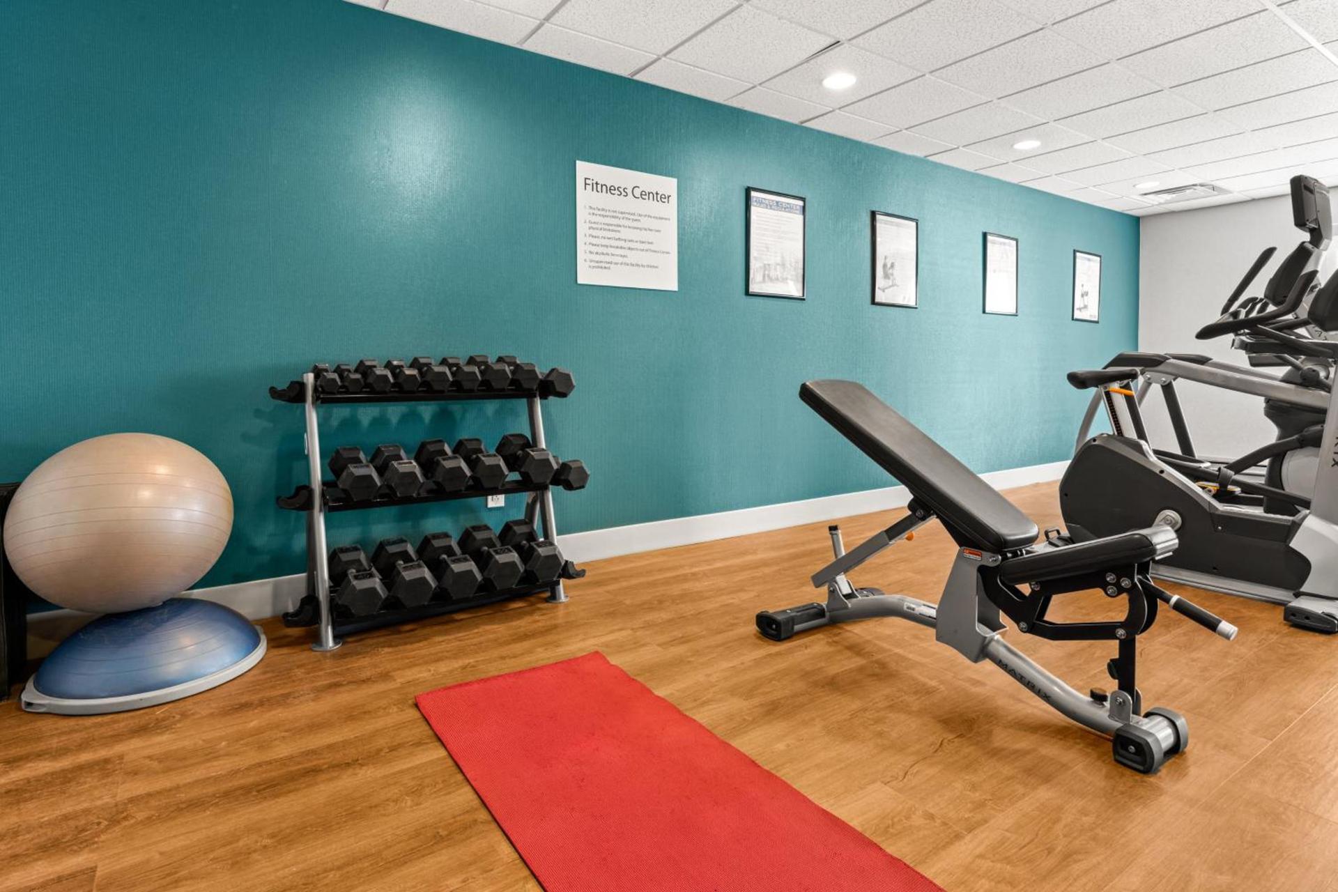 Holiday Inn Express and Suites Sumner by IHG photo 7