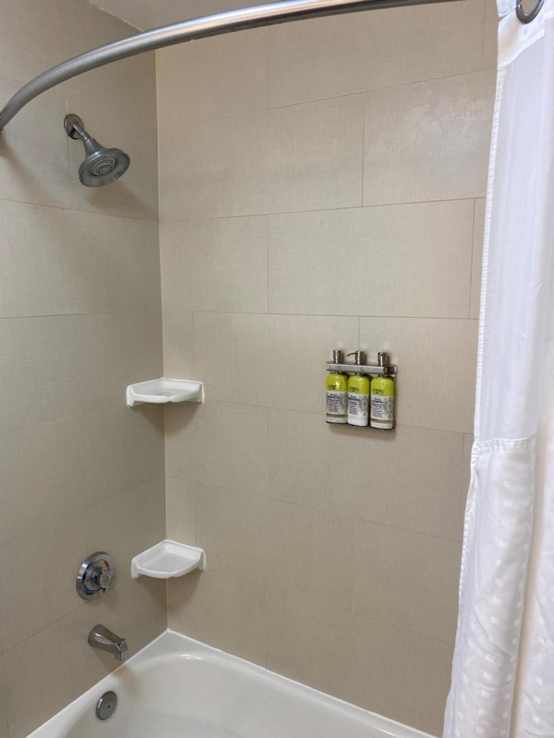 Holiday Inn Express & Suites Columbia-I-26 @ Harbison Blvd by IHG photo 6