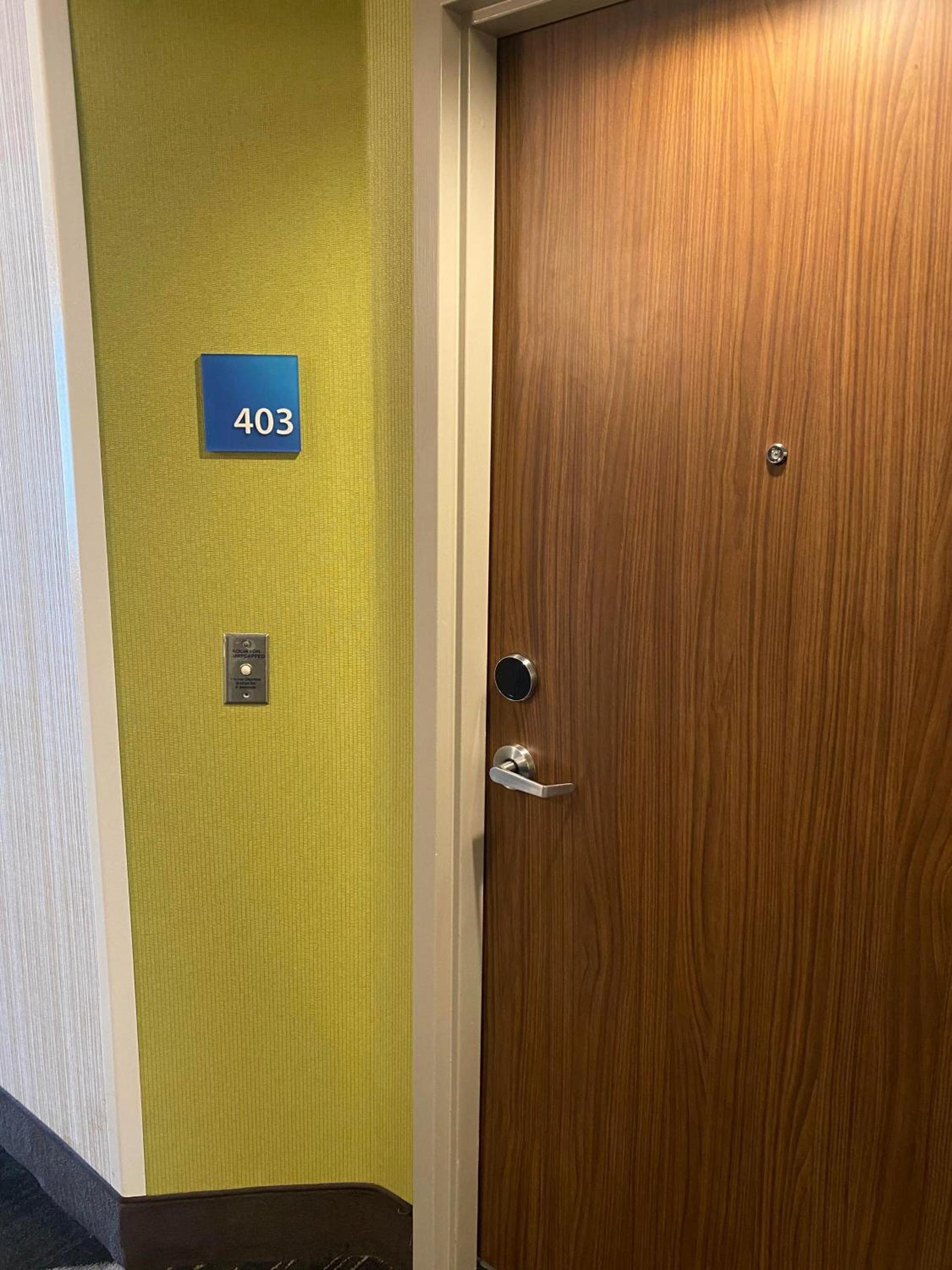 Holiday Inn Express & Suites Columbia-I-26 @ Harbison Blvd by IHG photo 3
