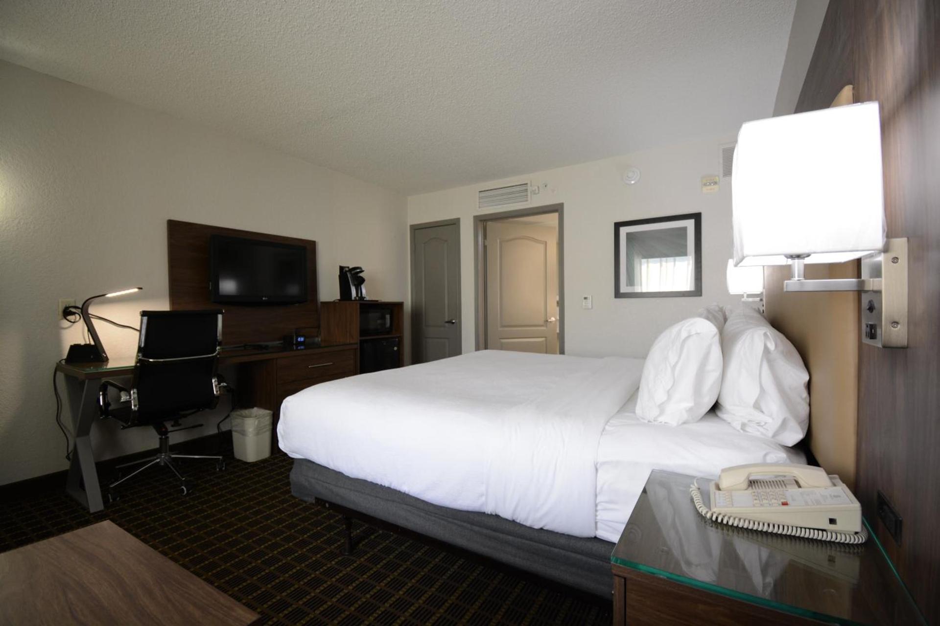Holiday Inn Hazlet by IHG photo 74