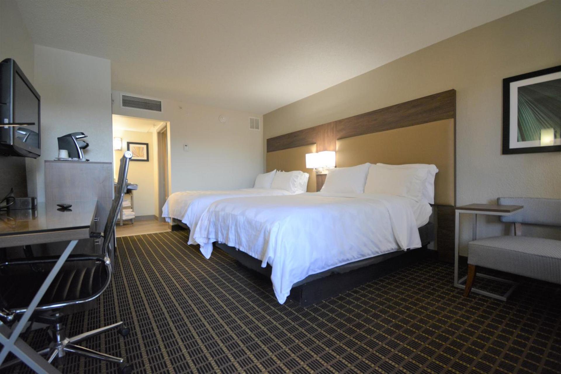 Holiday Inn Hazlet by IHG photo 73