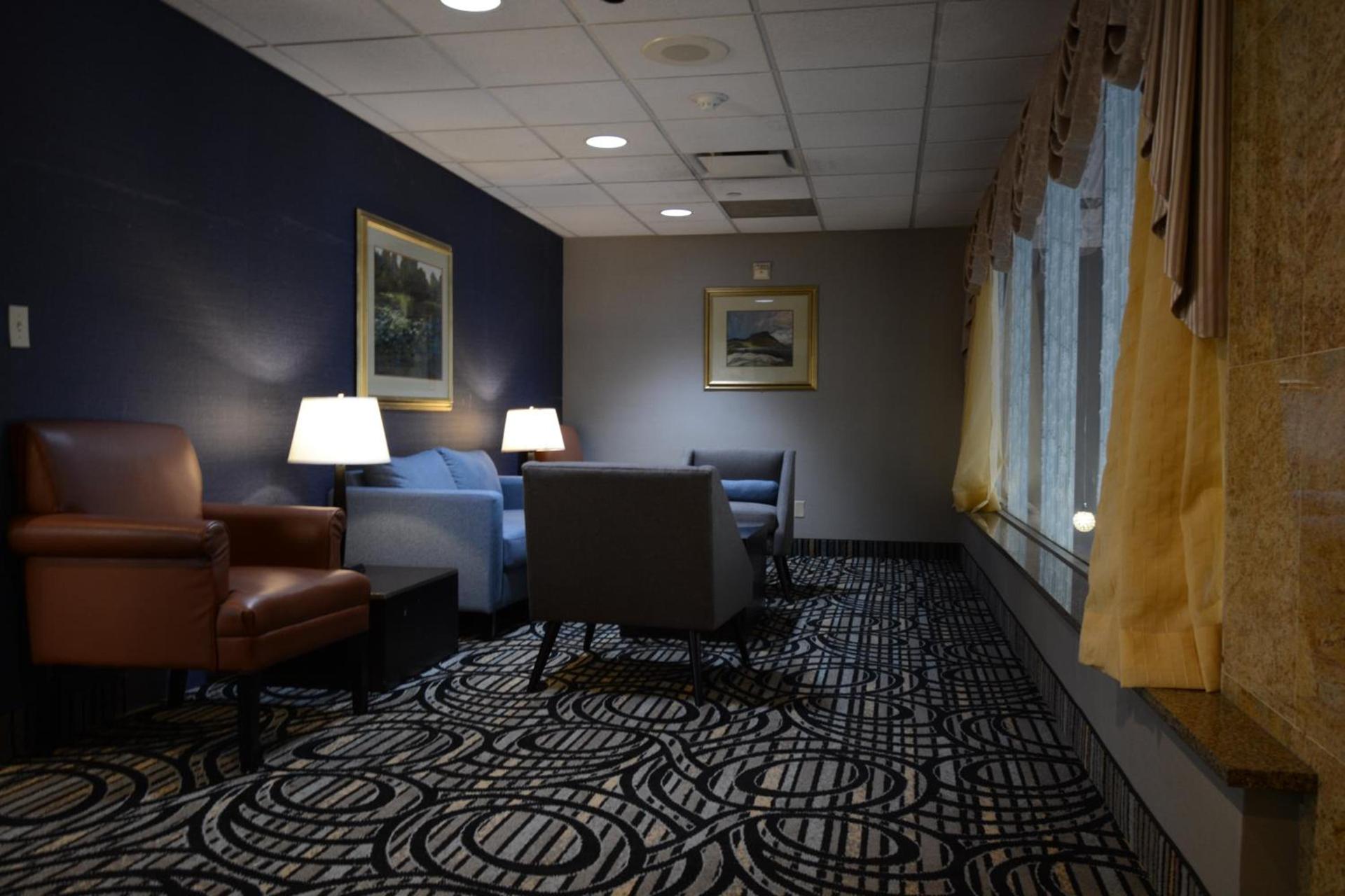 Holiday Inn Hazlet by IHG photo 45