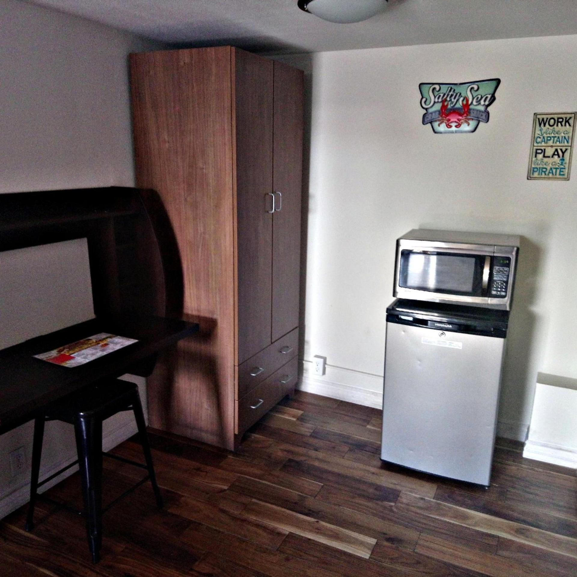 Desert Hills Motel photo 67