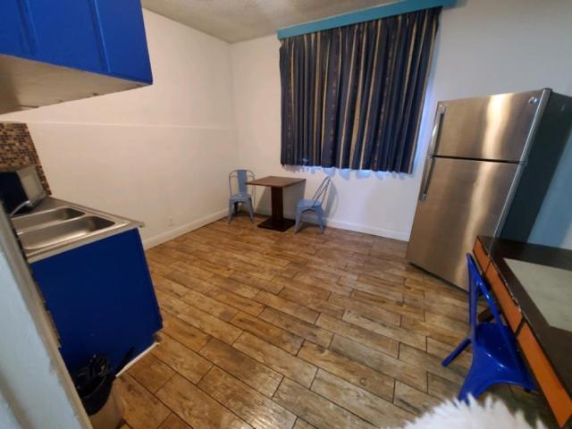 Desert Hills Motel photo 34