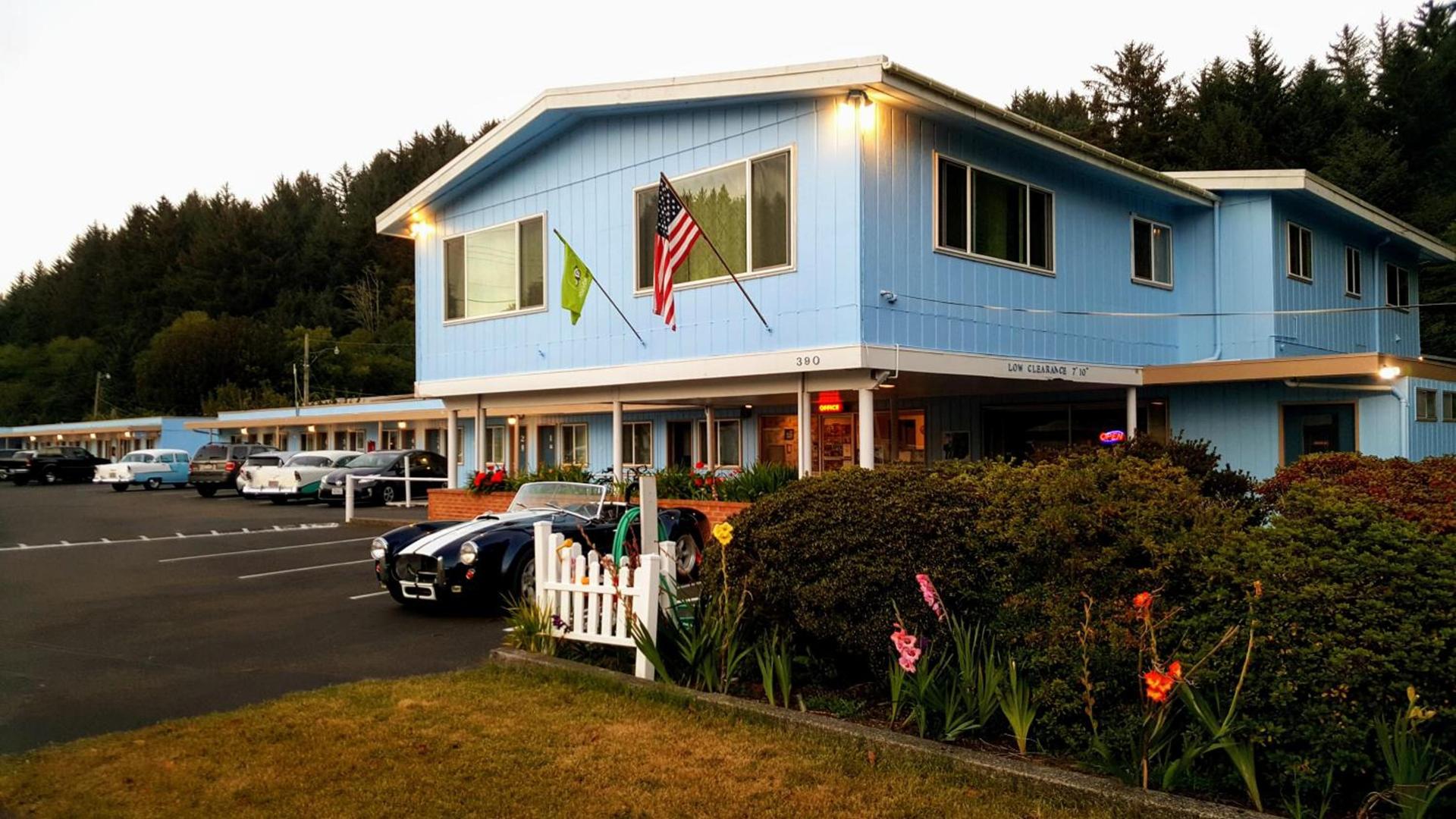 Winchester Bay Inn photo 15