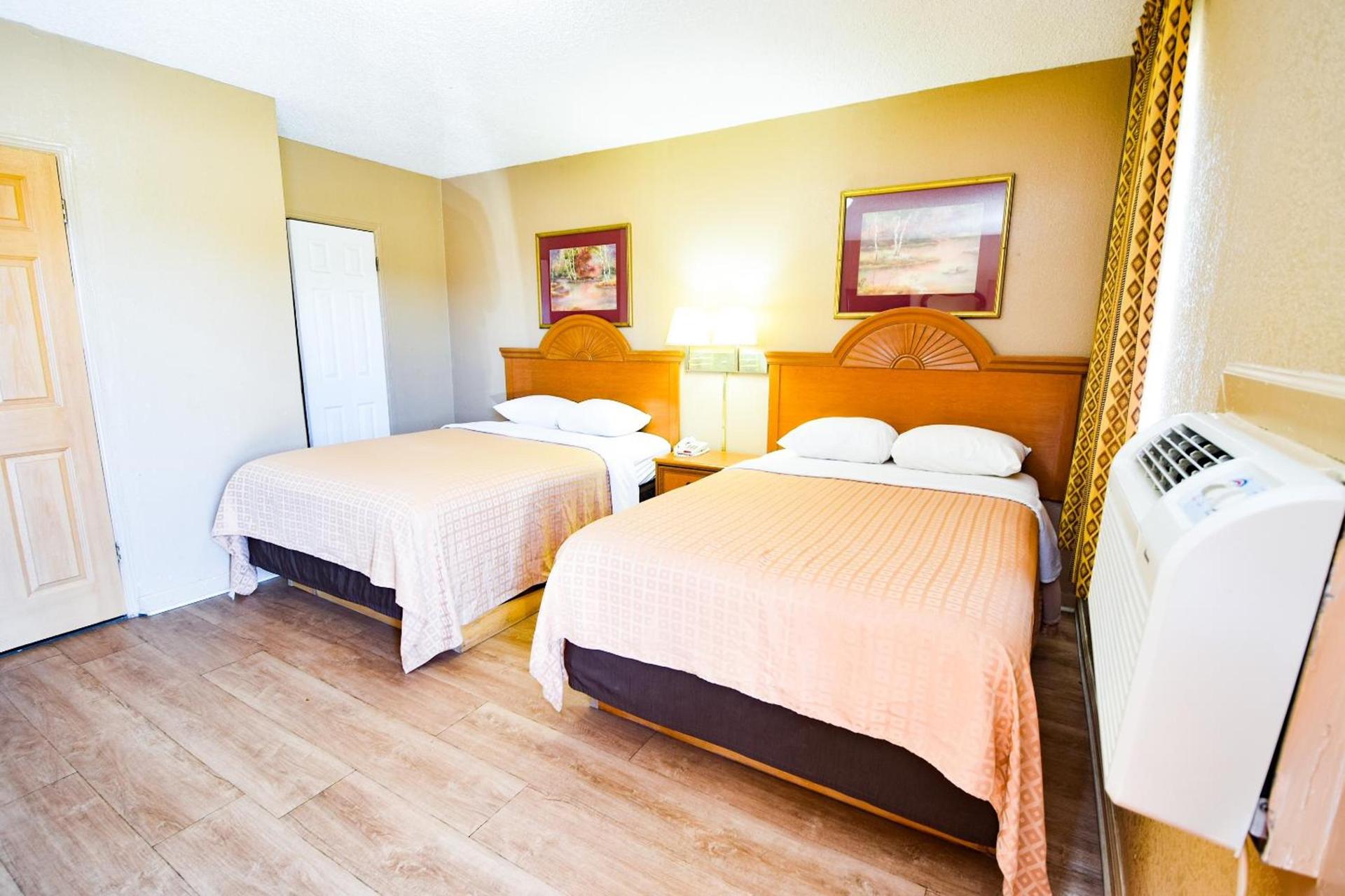 Economy Inn Beebe photo 5