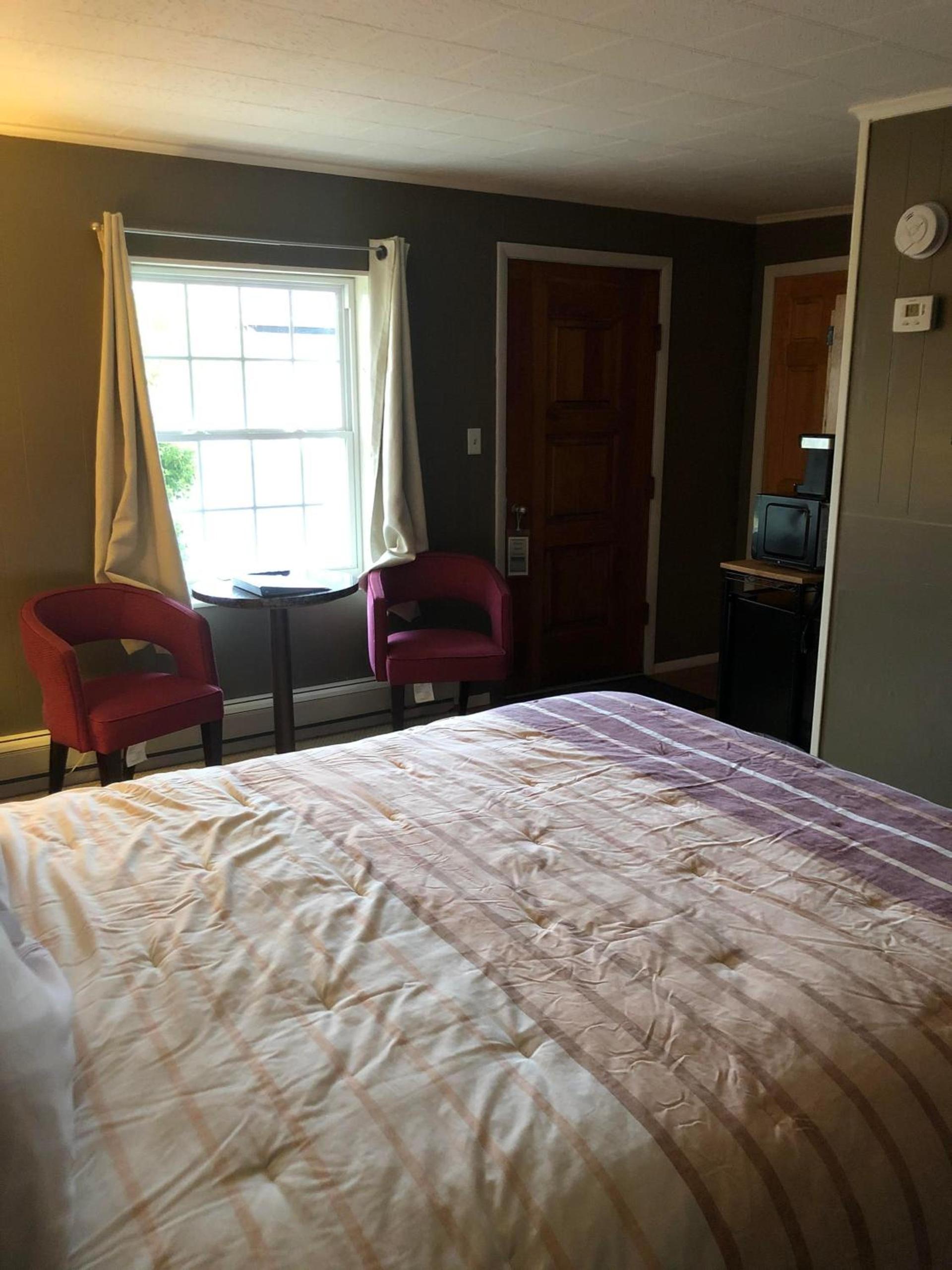 Oakes Oramel Inn photo 18