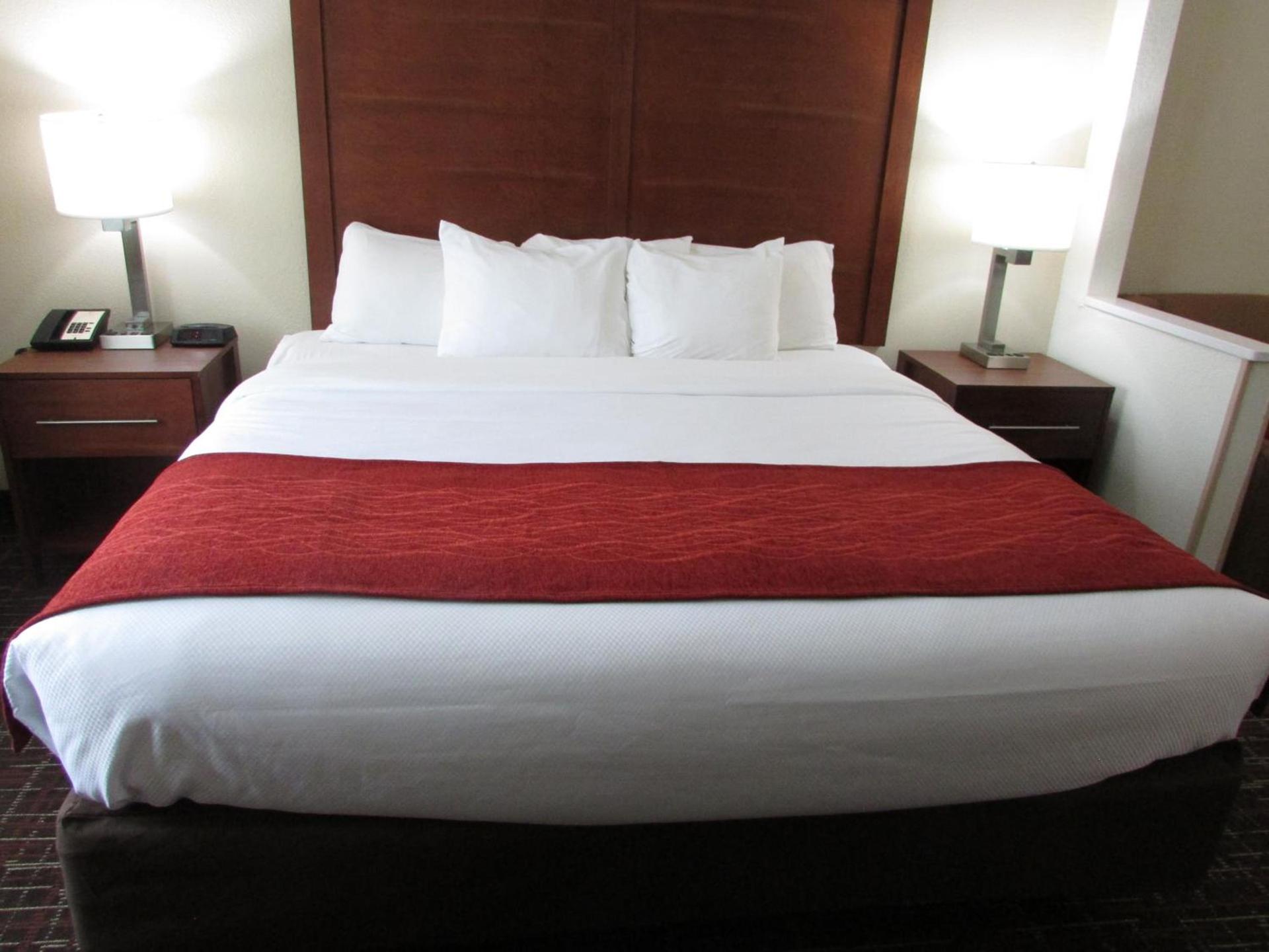 Comfort Inn Wichita Falls Near University photo 12