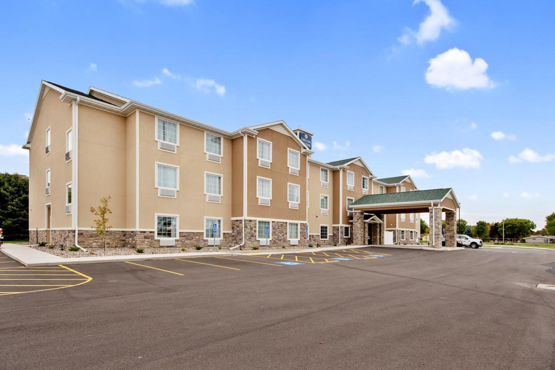 Cobblestone Hotel & Suites - Austin photo 26