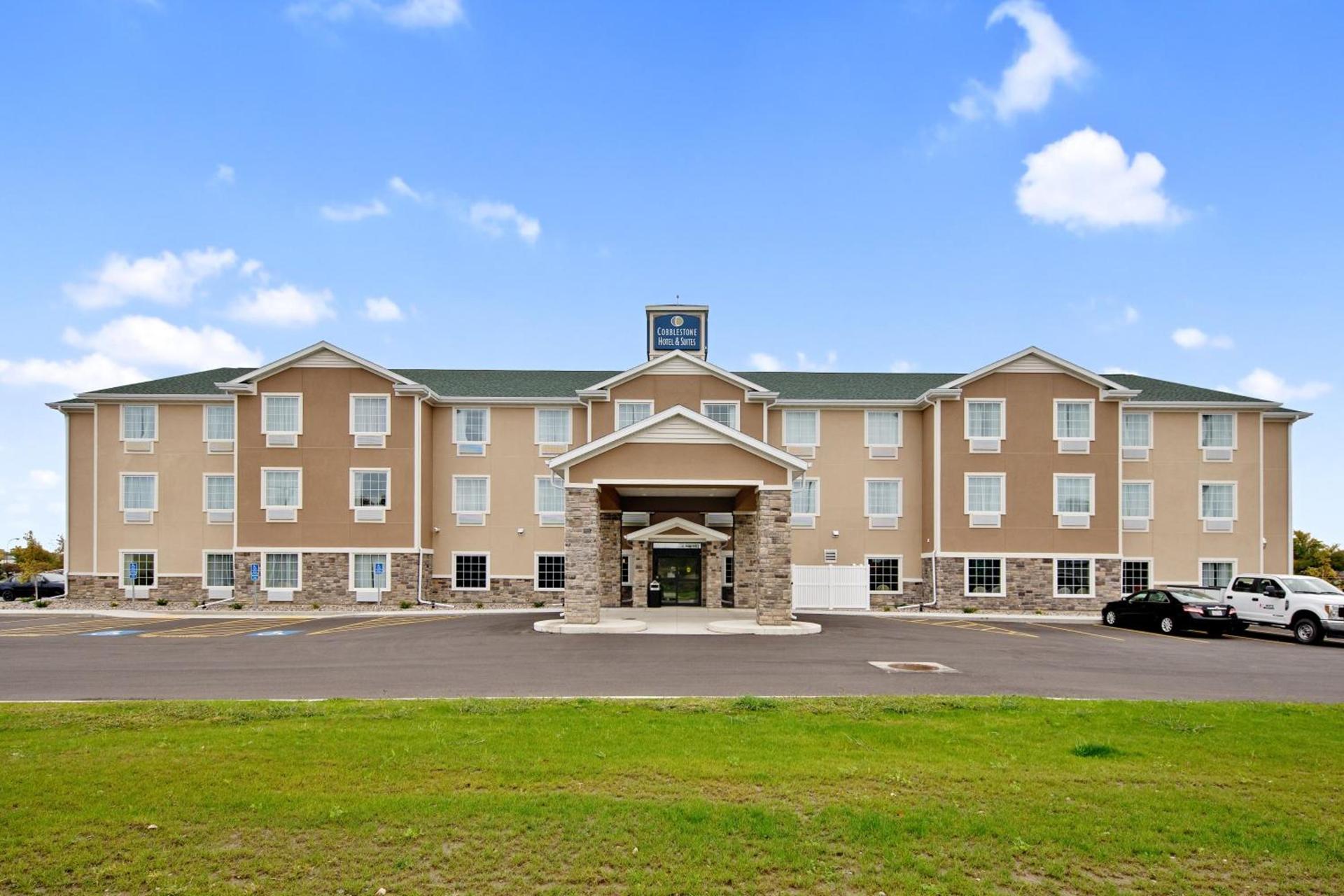 Cobblestone Hotel & Suites - Austin — hotel in Austin