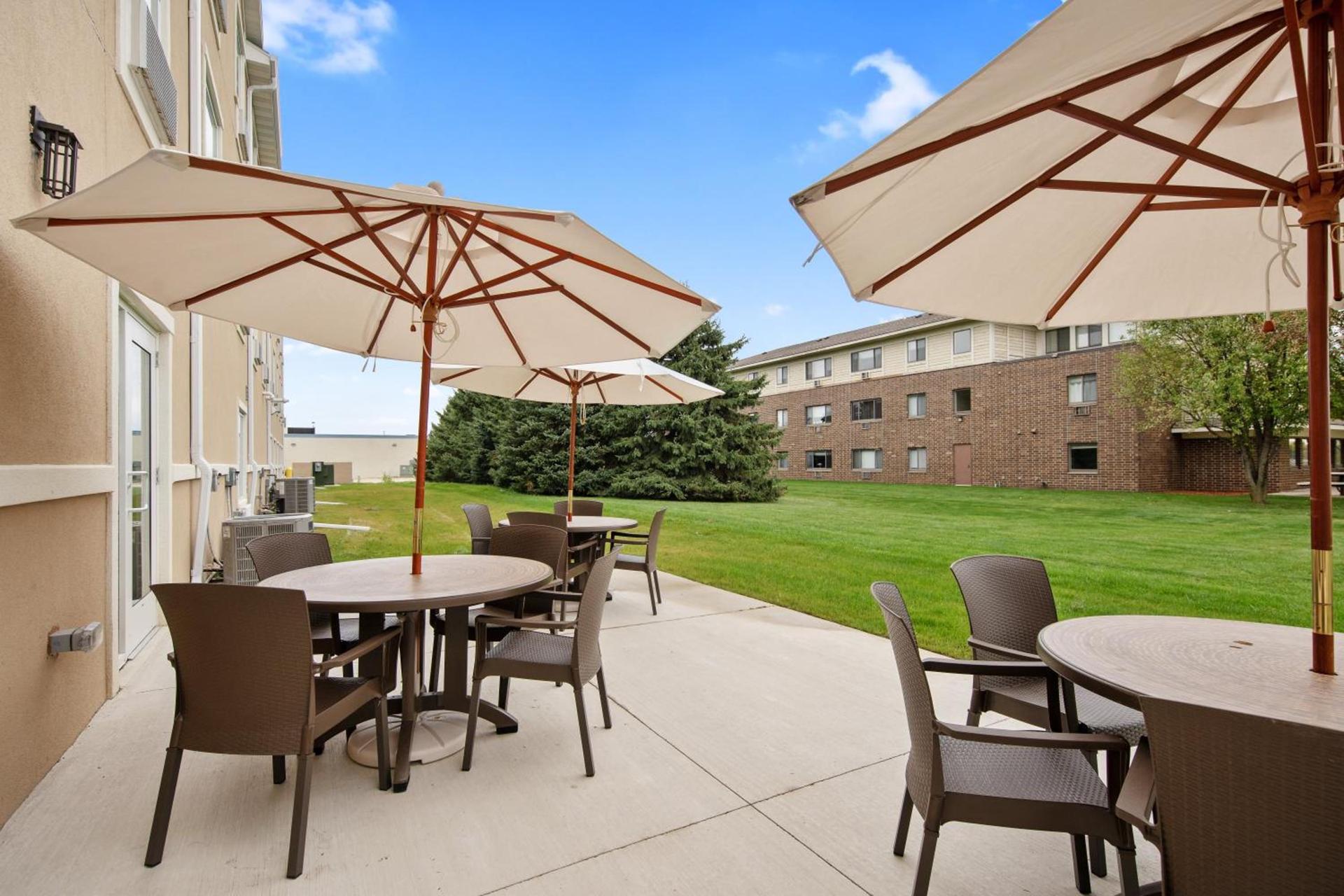Cobblestone Hotel & Suites - Austin photo 50
