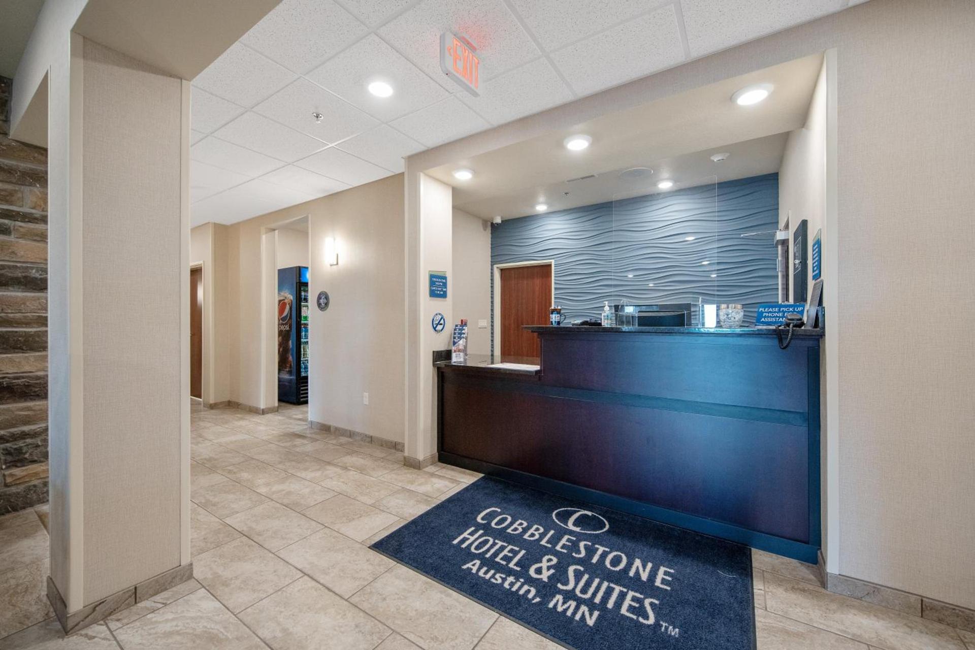Cobblestone Hotel & Suites - Austin photo 56