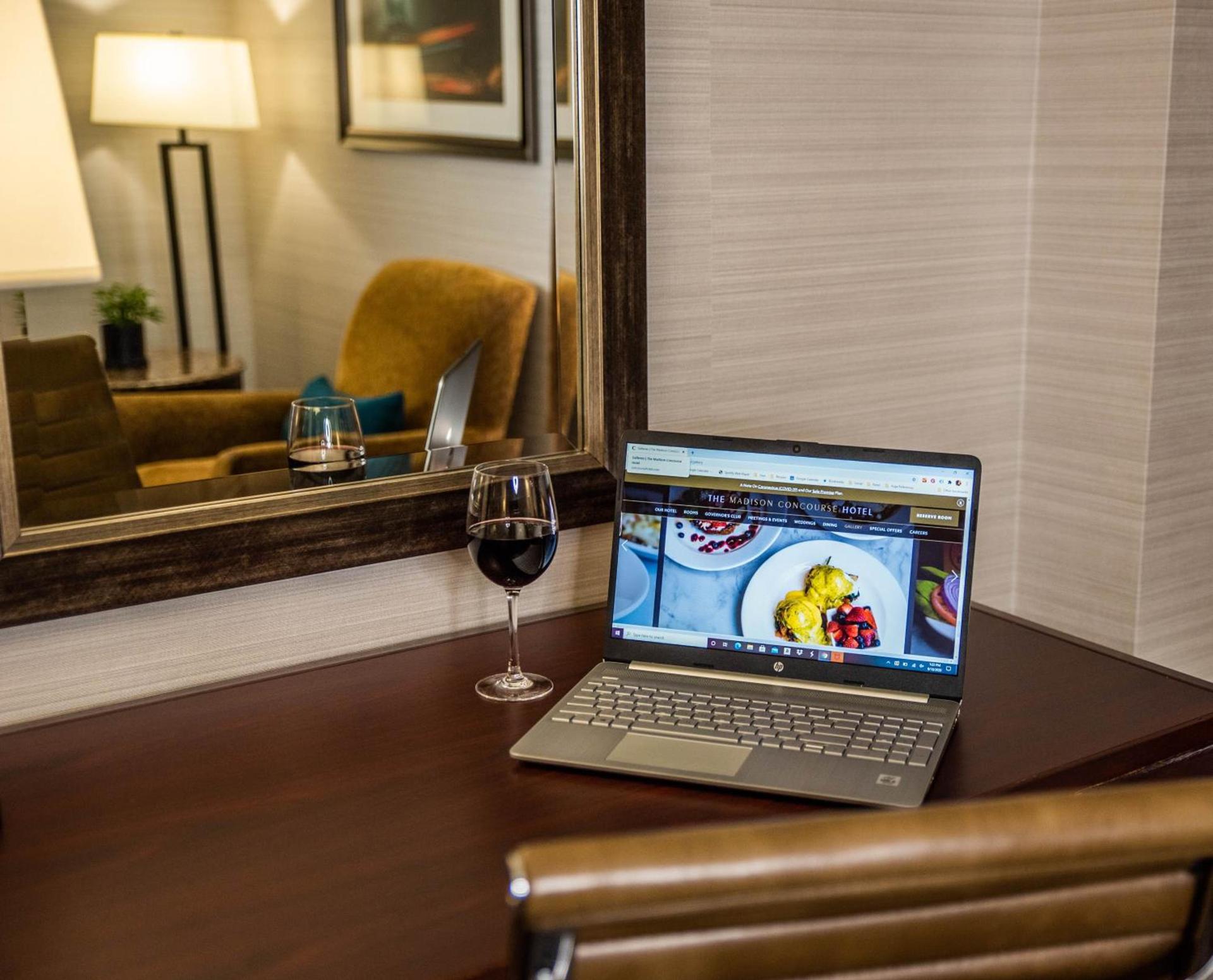The Madison Concourse Hotel photo 9