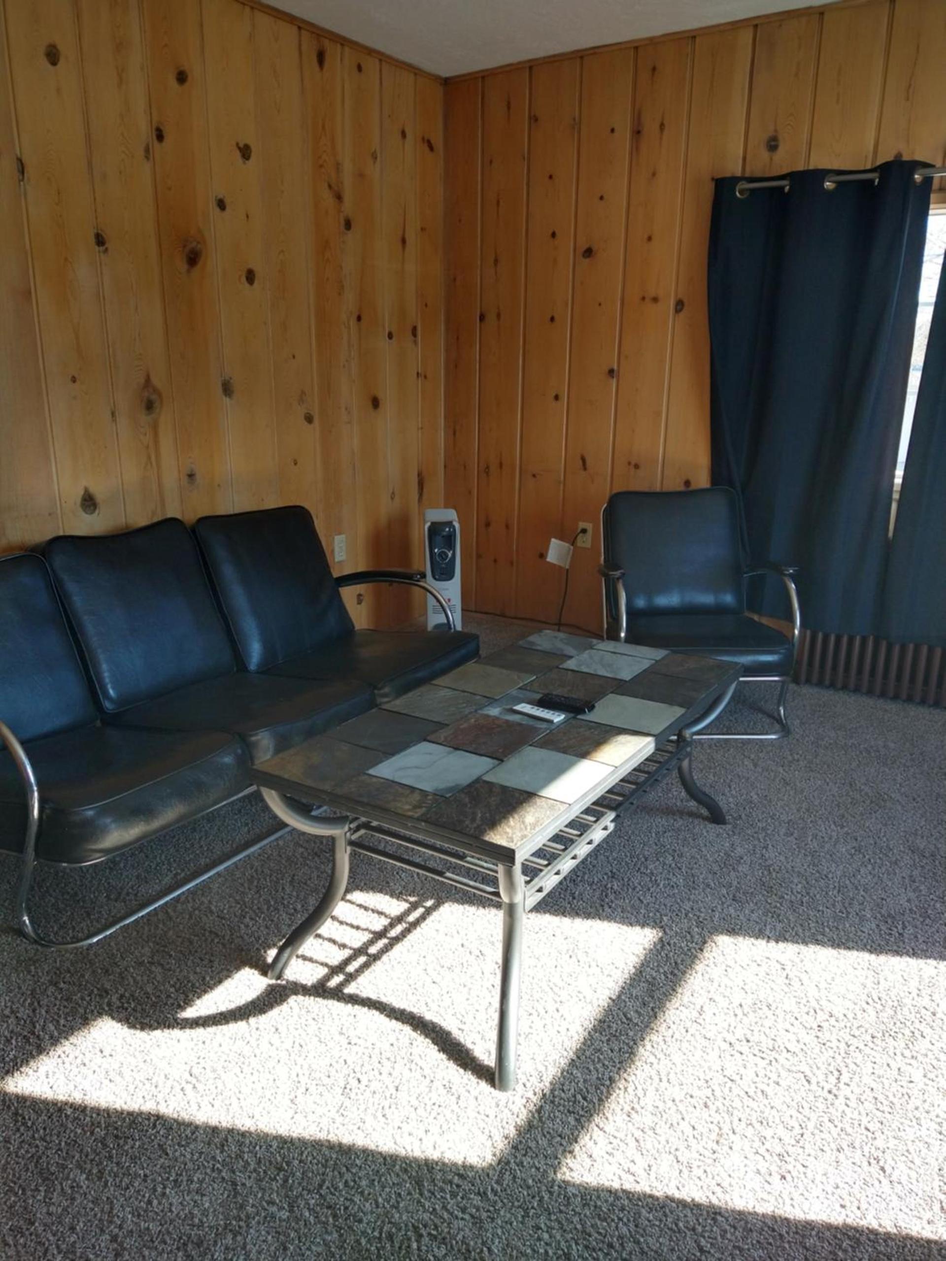 Caribou Lodge and Motel photo 10