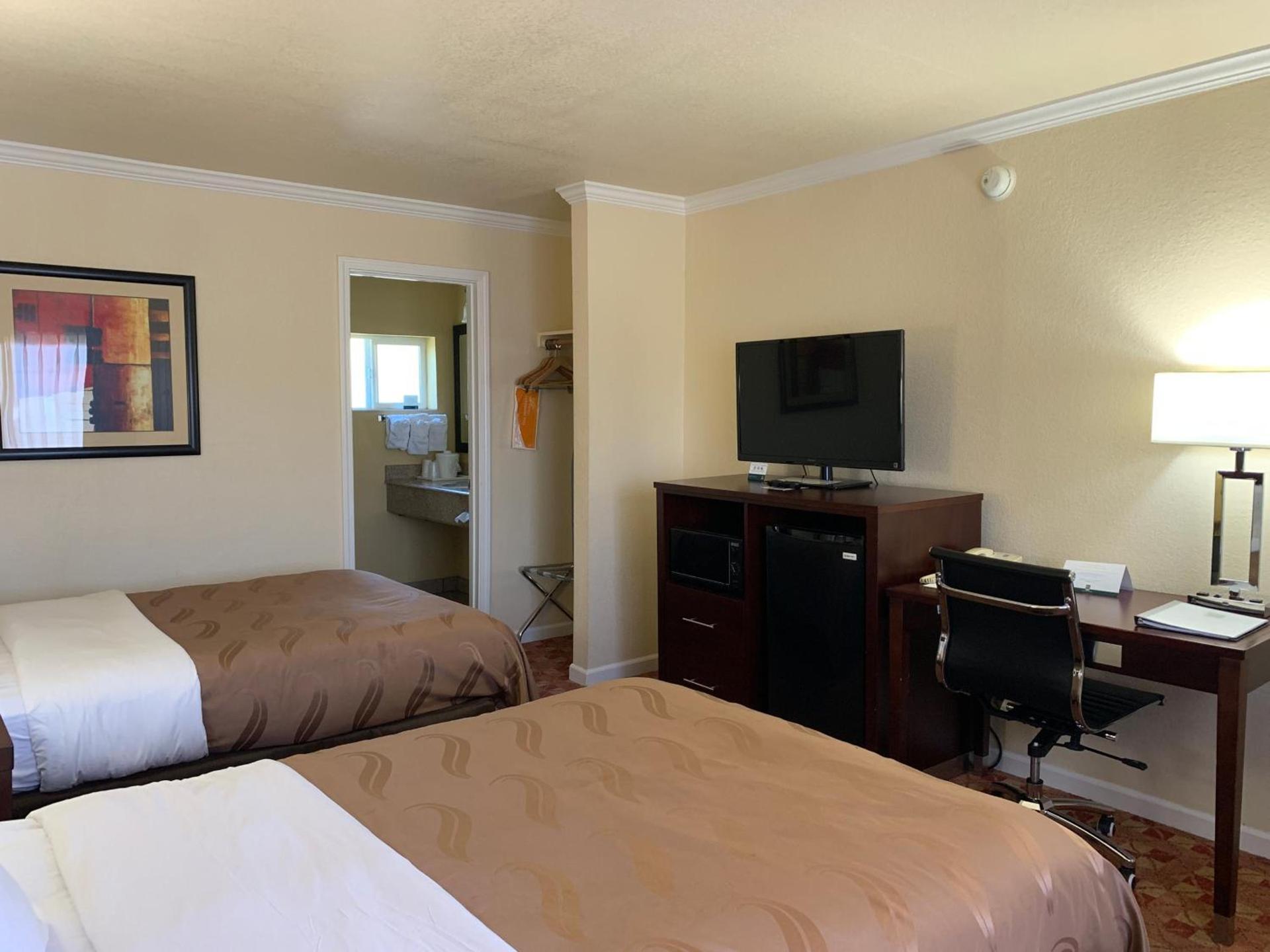 Quality Inn Ukiah photo 9
