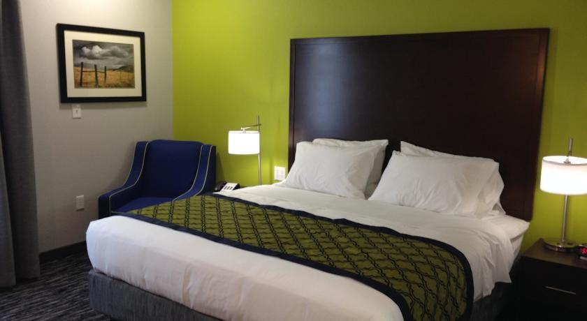 Hawthorn Suites by Wyndham San Angelo photo 3